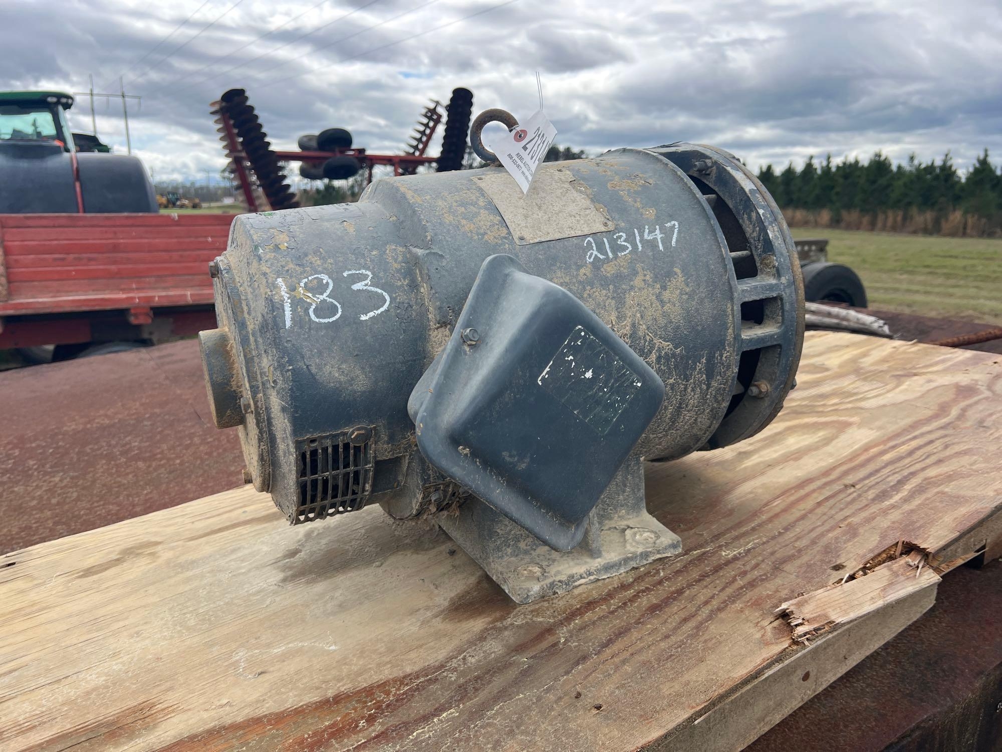 ELECTRIC MOTOR (A64276)