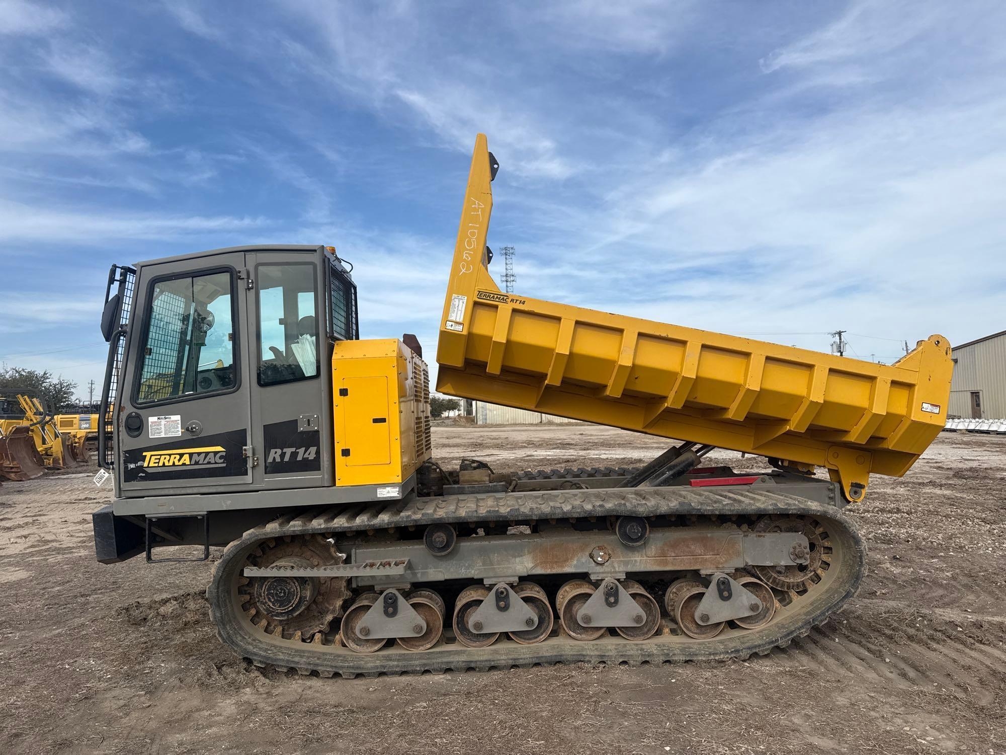 2017 TERRAMAC RT14 CRAWLER DUMPER (A60429)