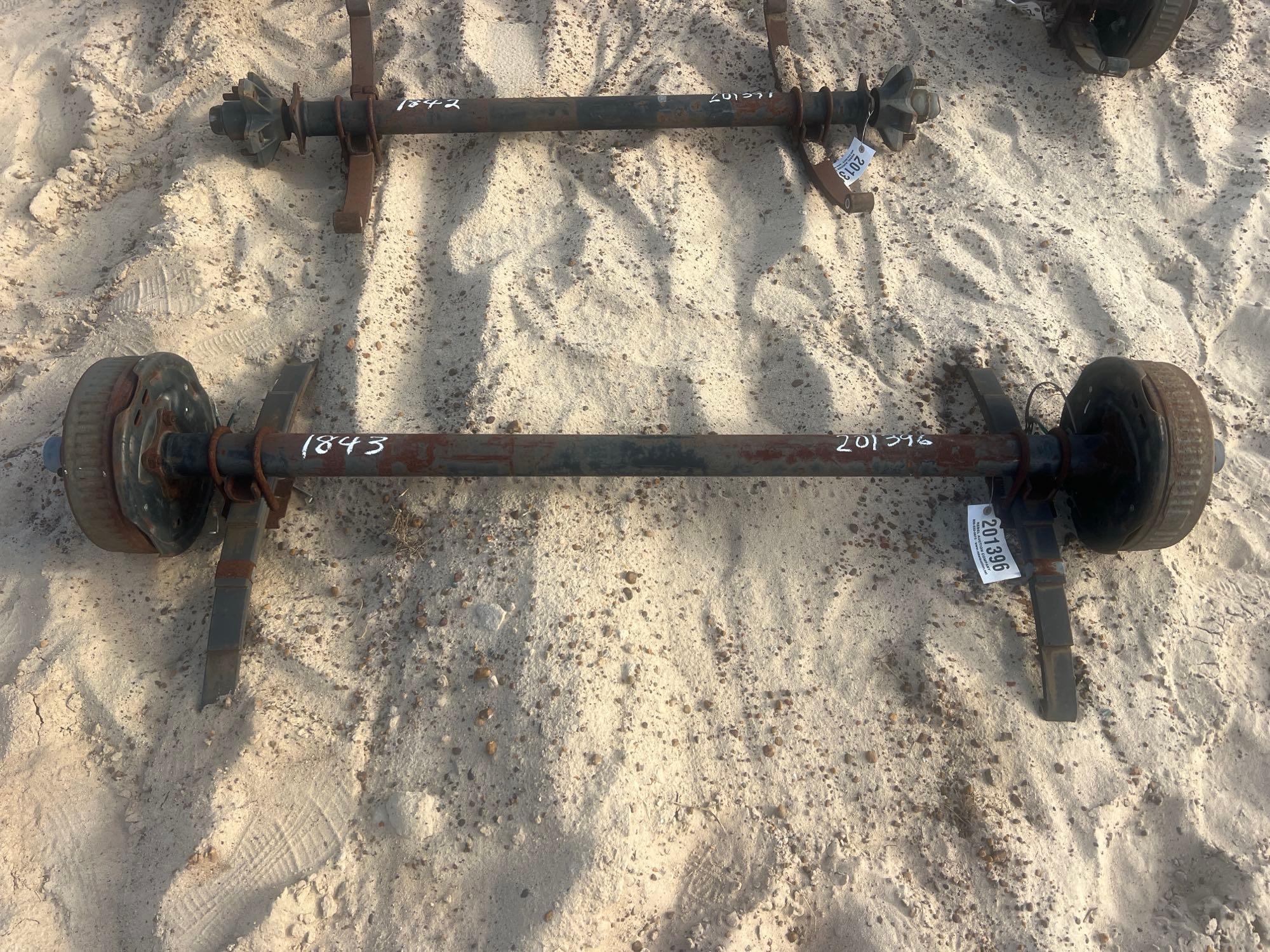 UNUSED (1) 3500# AXLE W/ BRAKES (A54756)