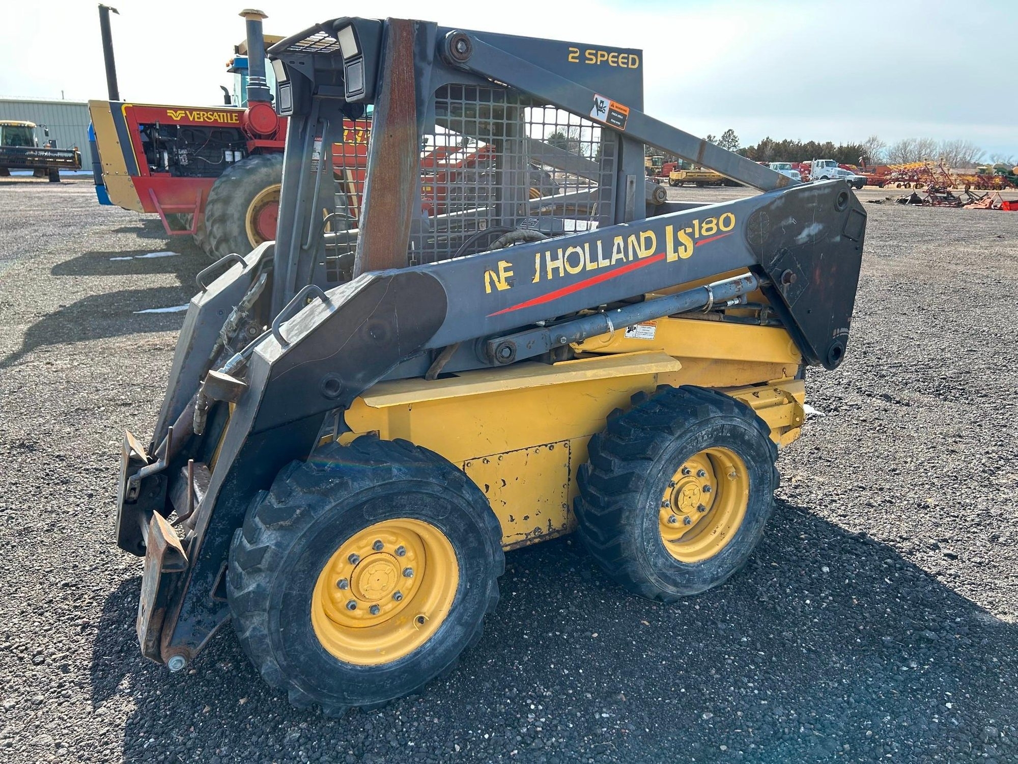 New Holland LS180 (A63118)