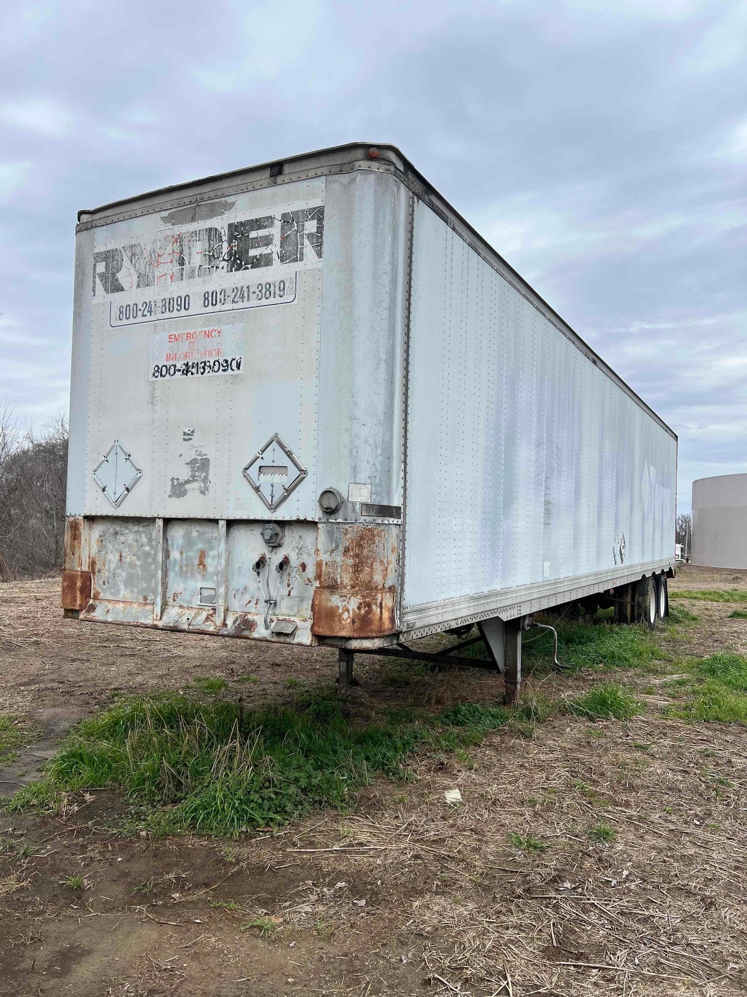 1984 Trailmobile Enclosed Van Trailer (A55302)