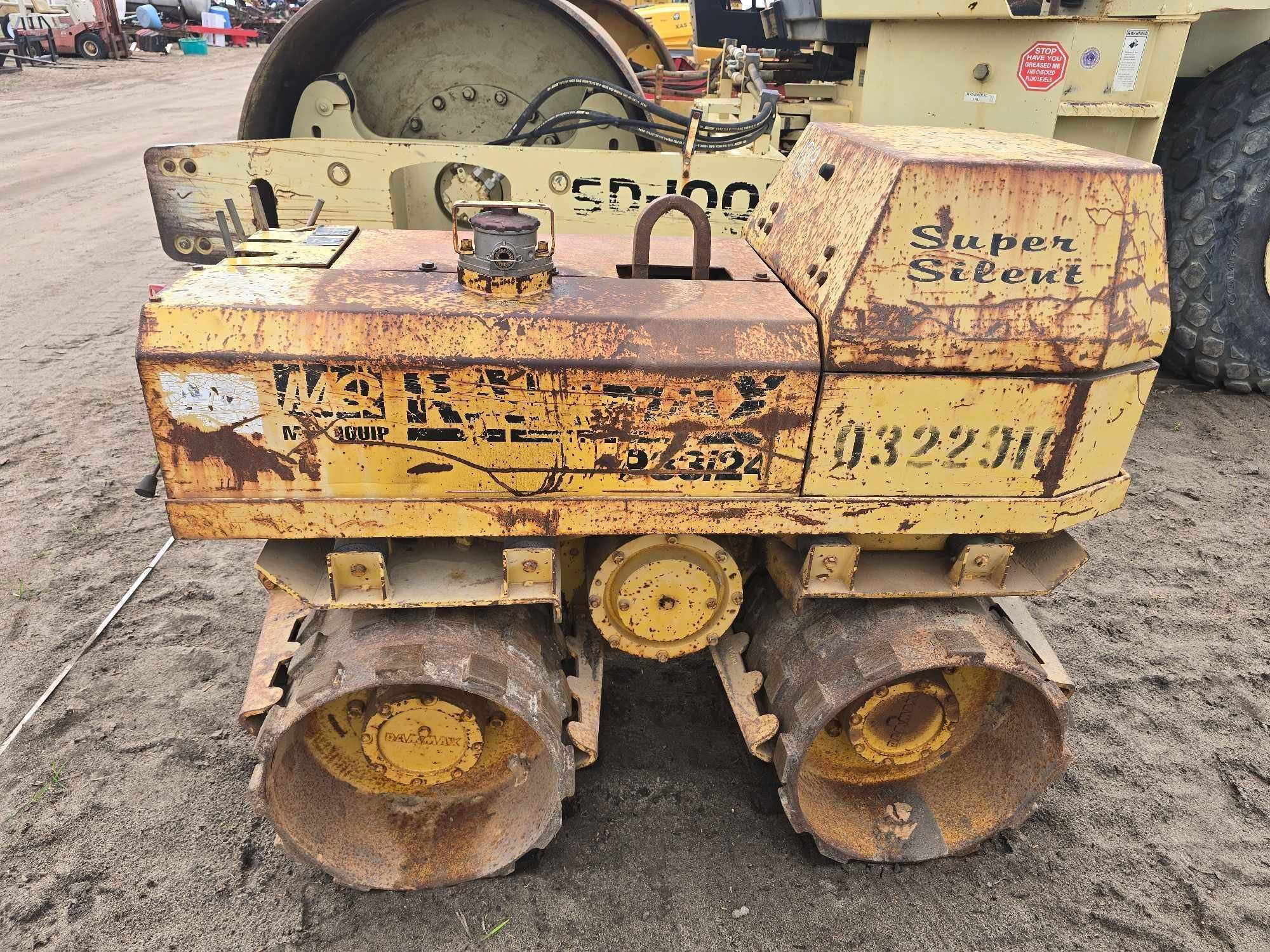 RAMMAX 3324 33" TRENCH COMPACTOR (A63290)