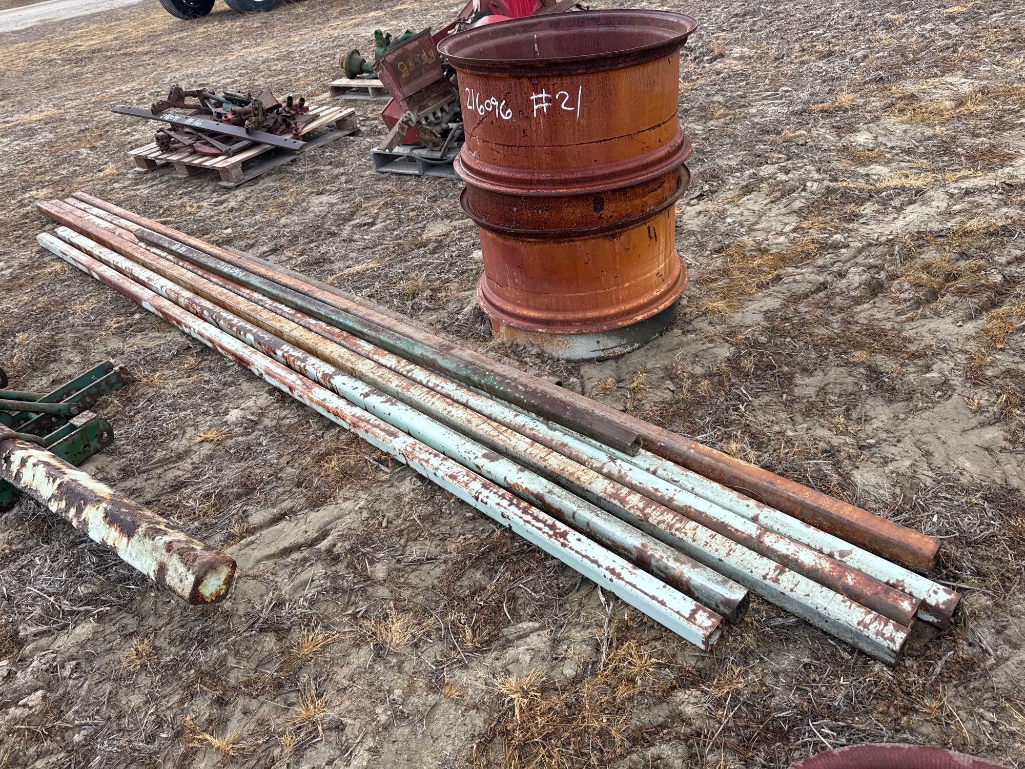 LOT OF 2" SQUARE TUBING (A64278)