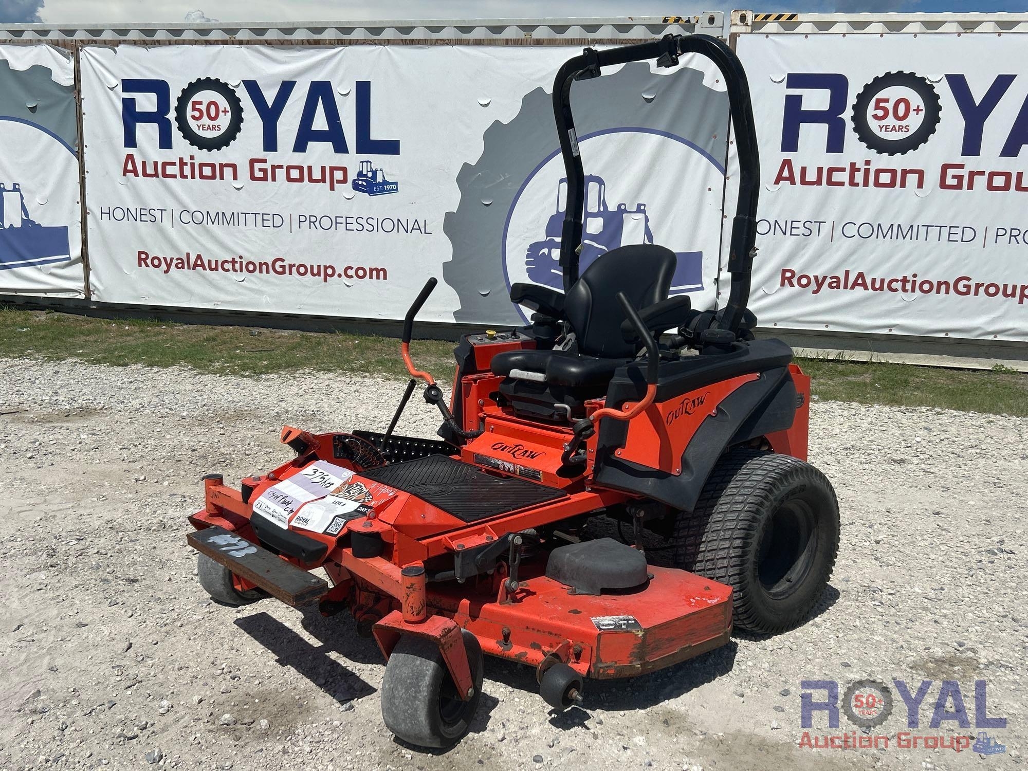 2017 Bad Boy Outlaw XP 61in Zero Turn Mower (A48082)