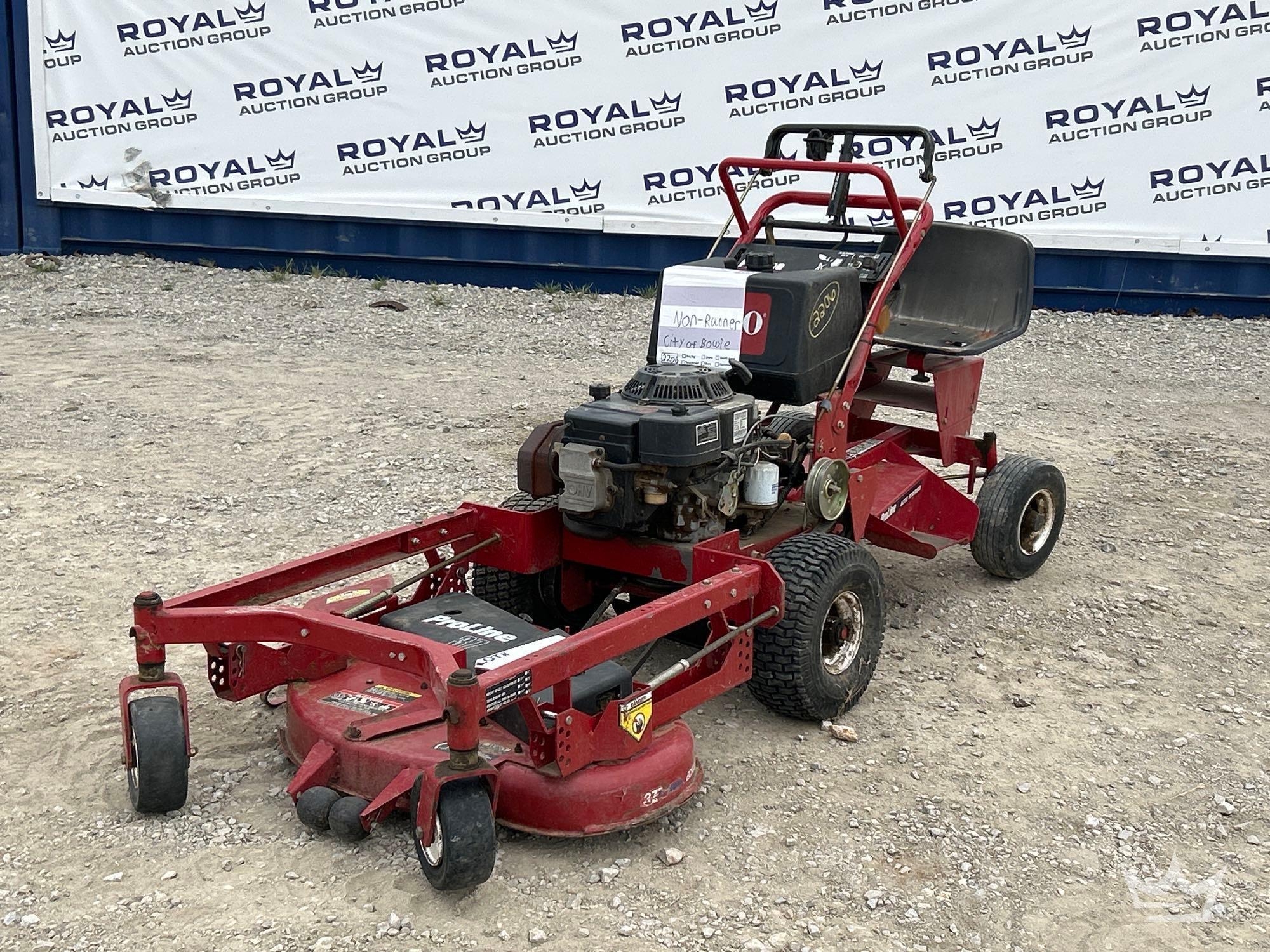 Walk behind Mower (A64194)