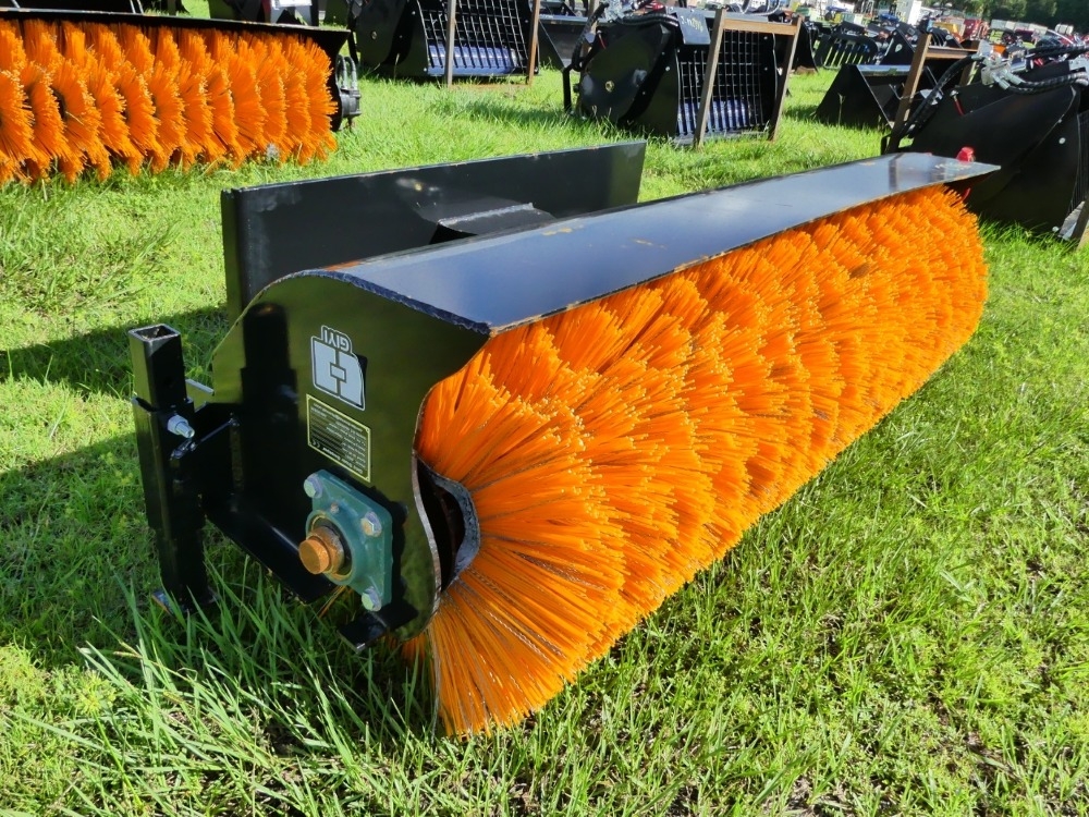 Giyi 77" Sweeper (A53316)