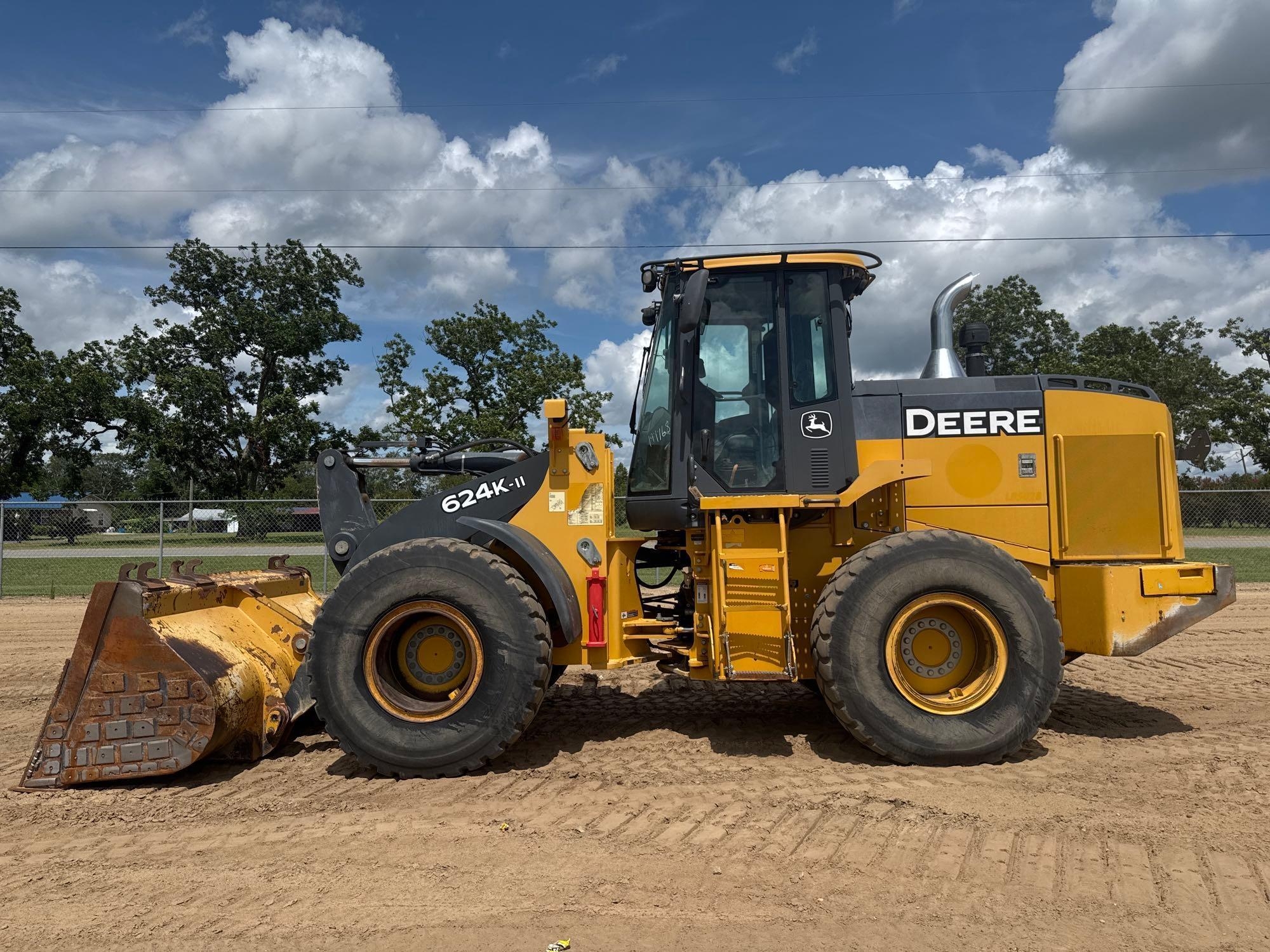 2017 JOHN DEERE 624K-II WHEEL LOADER (A51242)