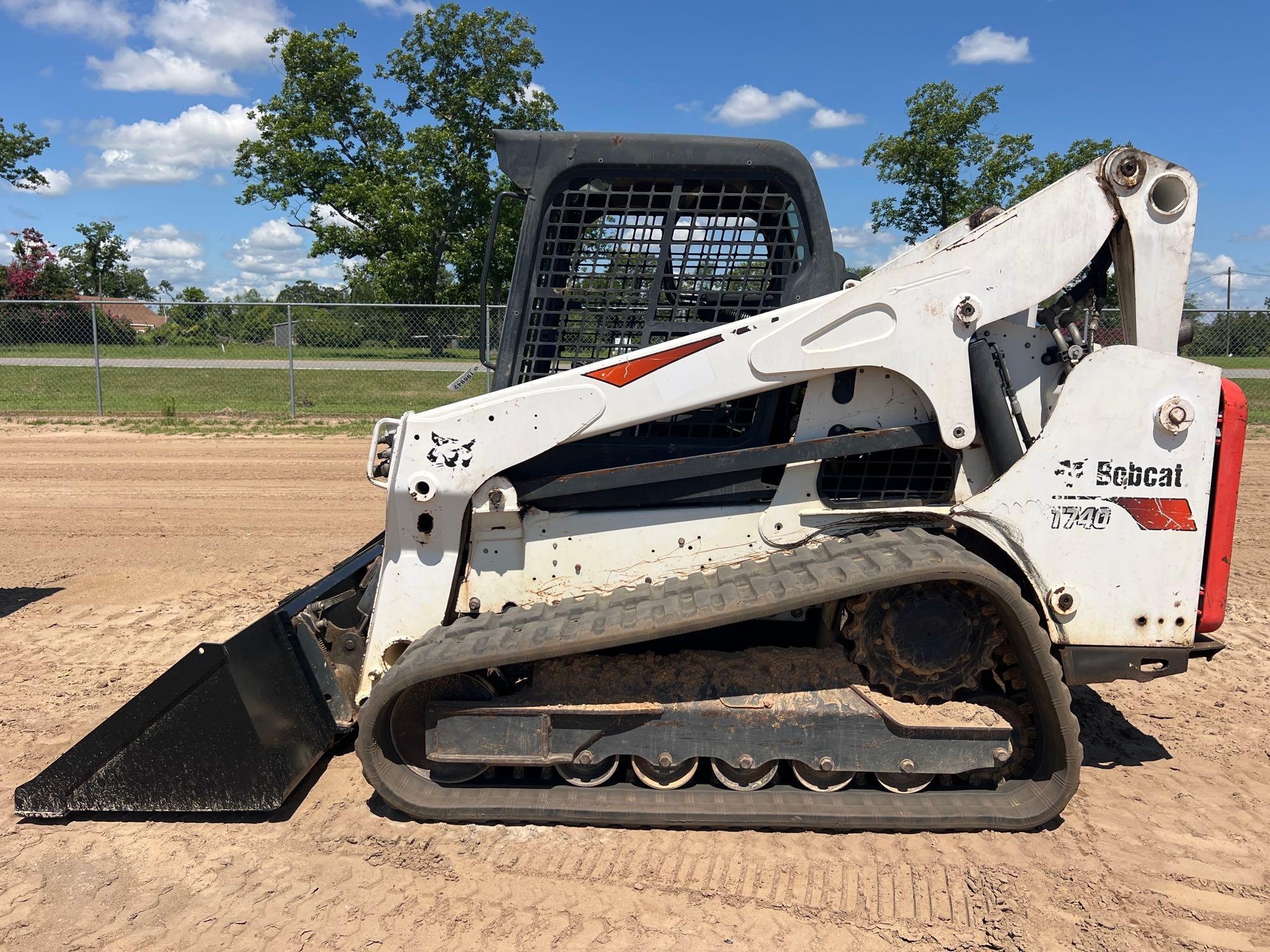 2019 BOBCAT T740 SKID STEER (A50458)