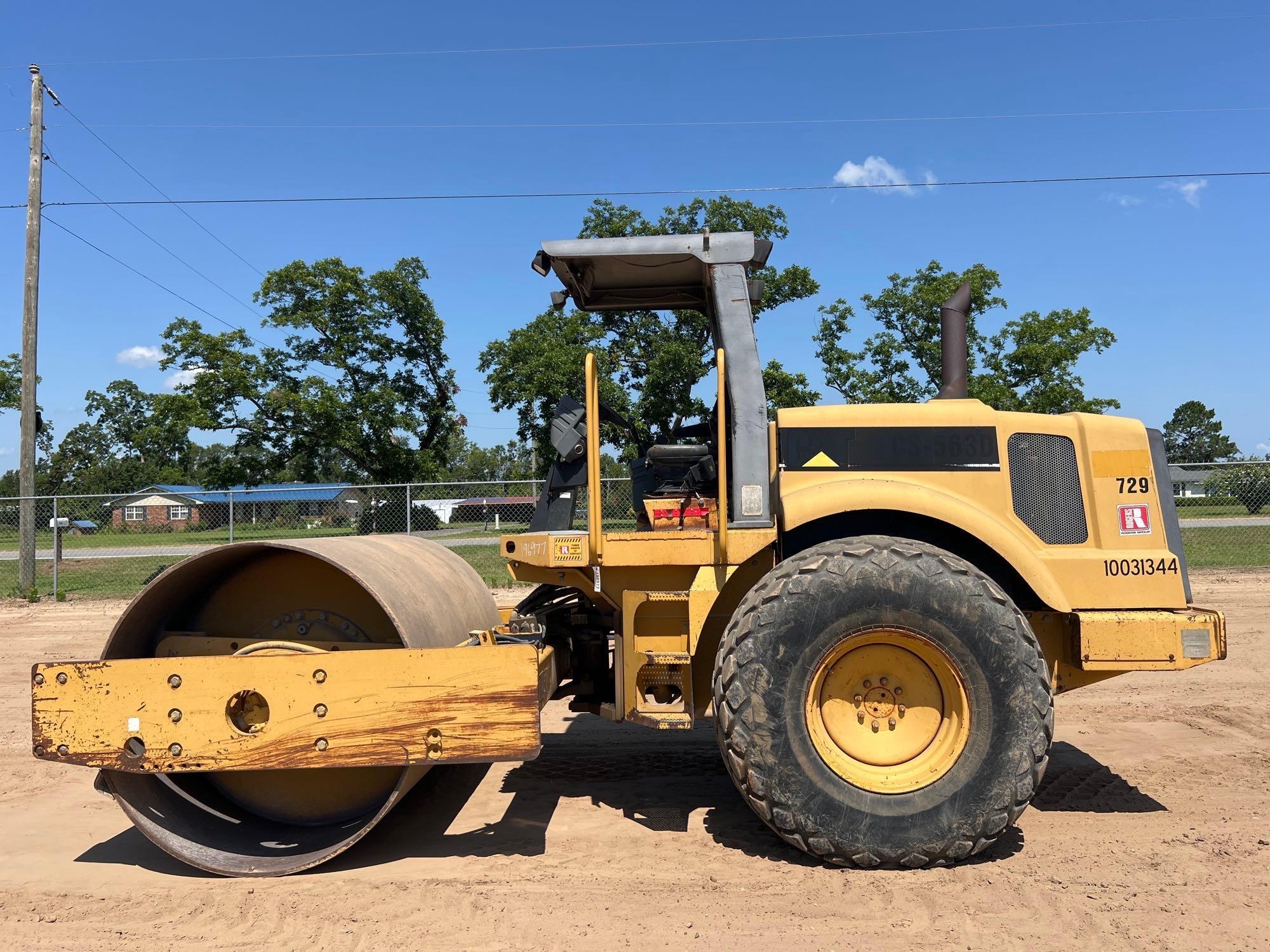 1997 CATERPILLAR CS-563D SMOOTH DRUM ROLLER (A50458)