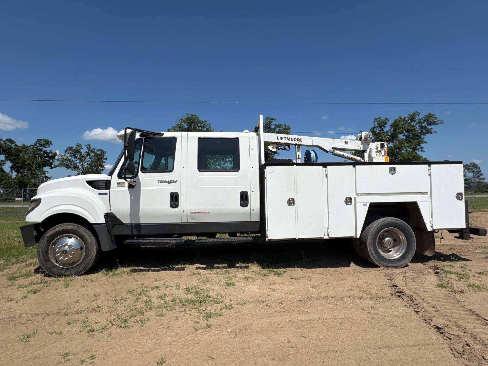 2012 INTERNATIONAL TERRASTAR SFA 4X2 SERVICE TRUCK (A50459)