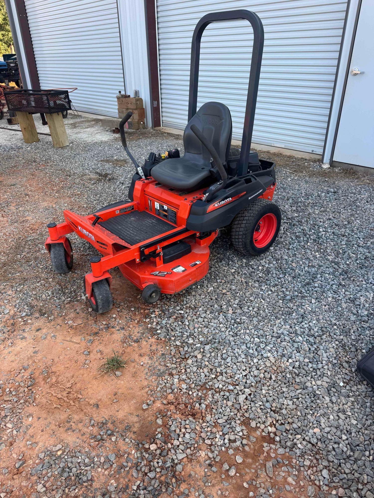 Kubota Z122R Zero Turn Lawn Mower (A54865)