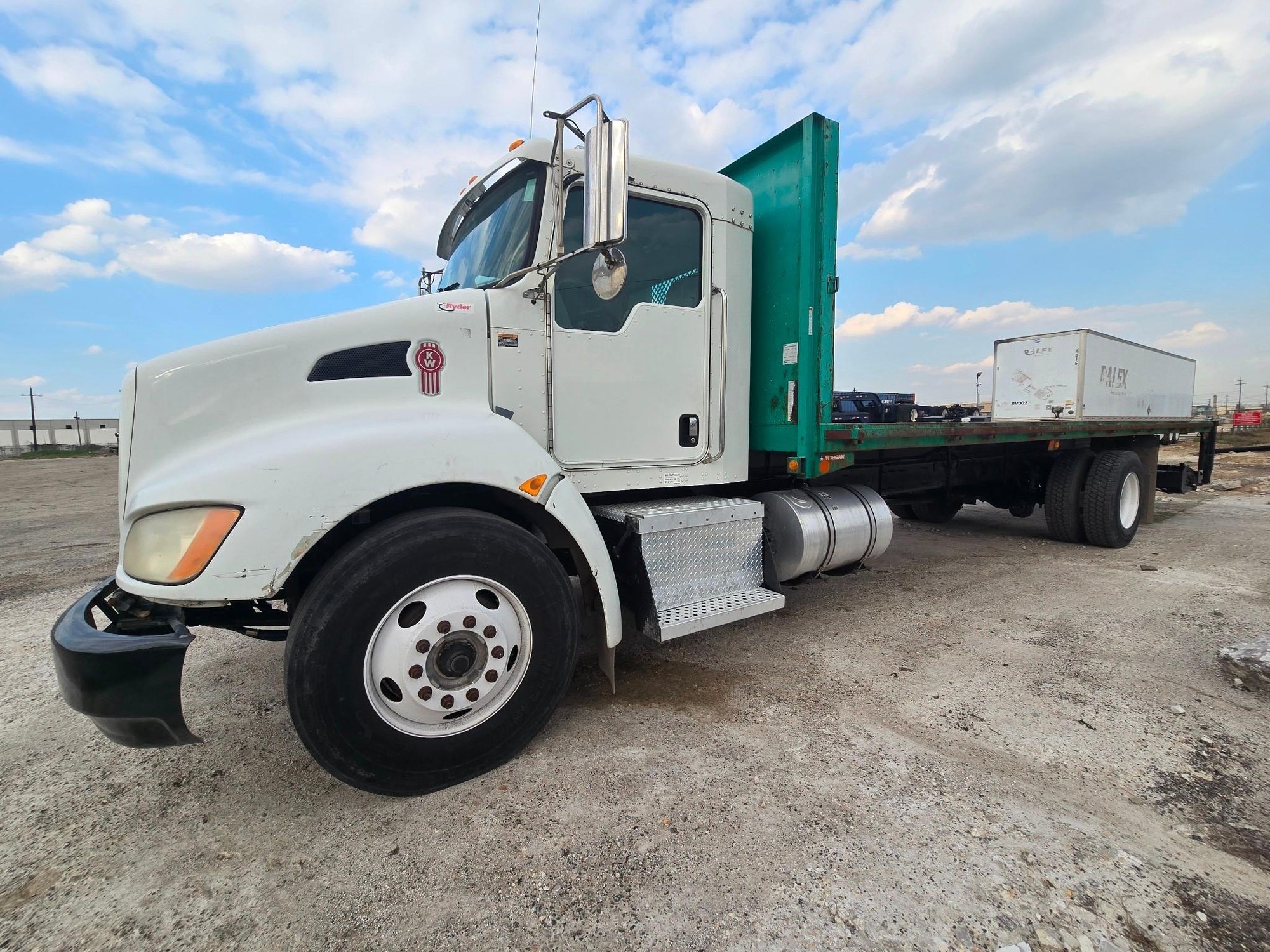 2010 Kenworth T3 Class 7 Flatbed, 4x2, w Tuck-Under Liftgate (A63118)