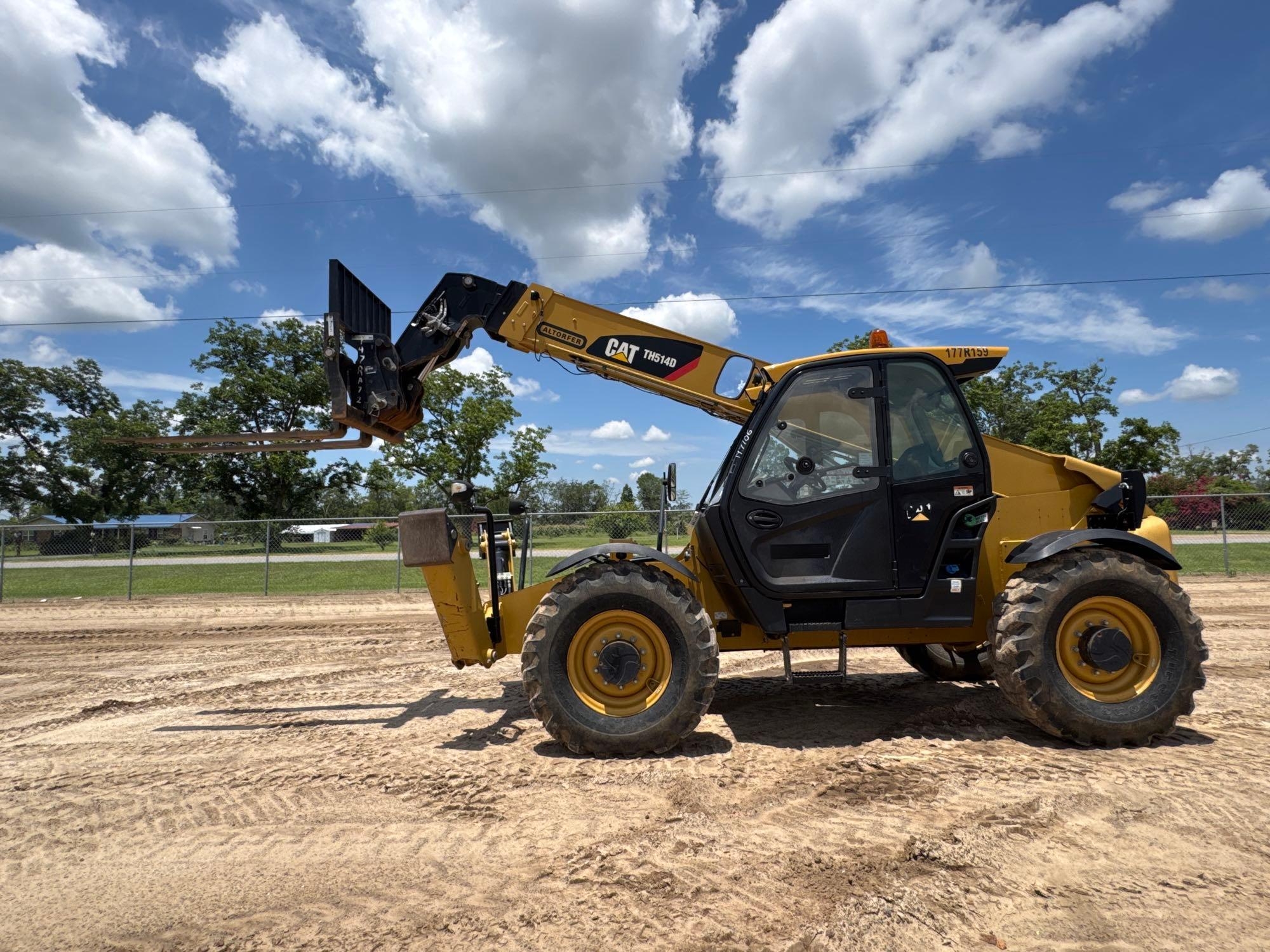 2017 CATERPILLAR TH514D TELESCOPIC FORKLIFT (A50458)