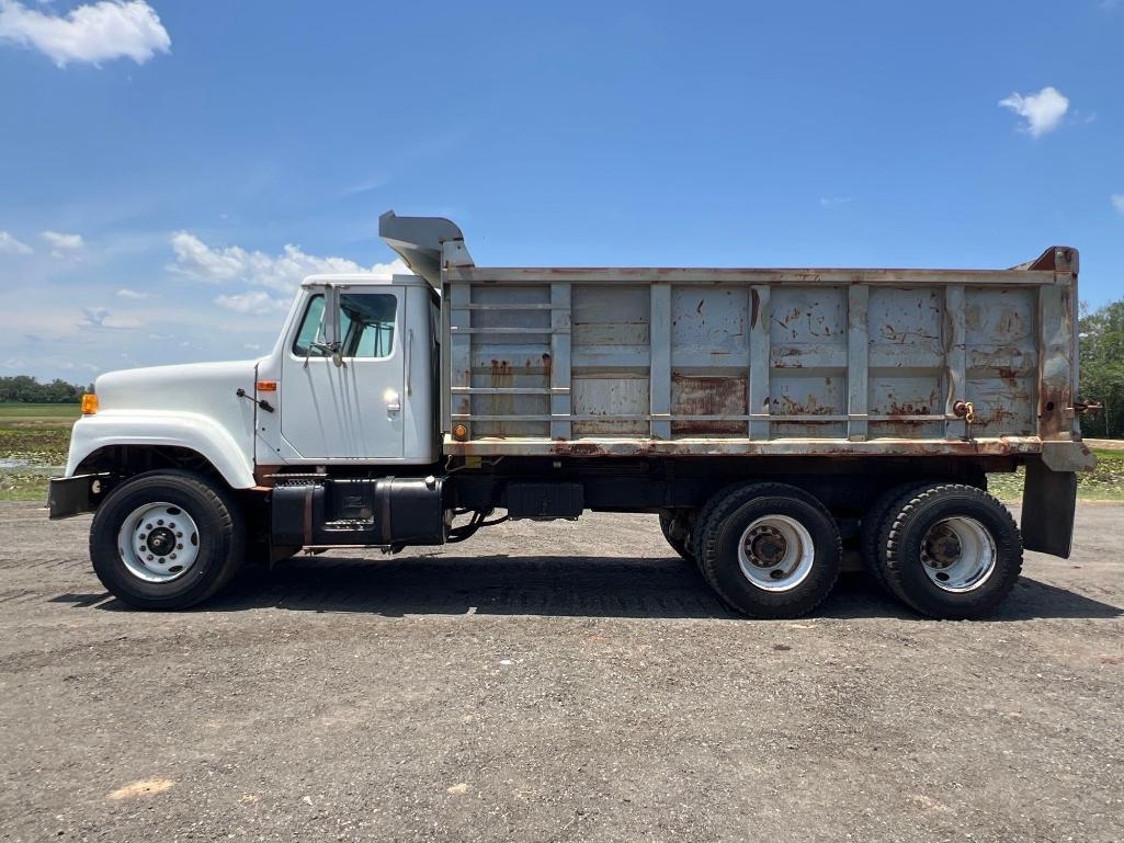 2001 INTERNATIONAL 2574 6X4 (A51406)