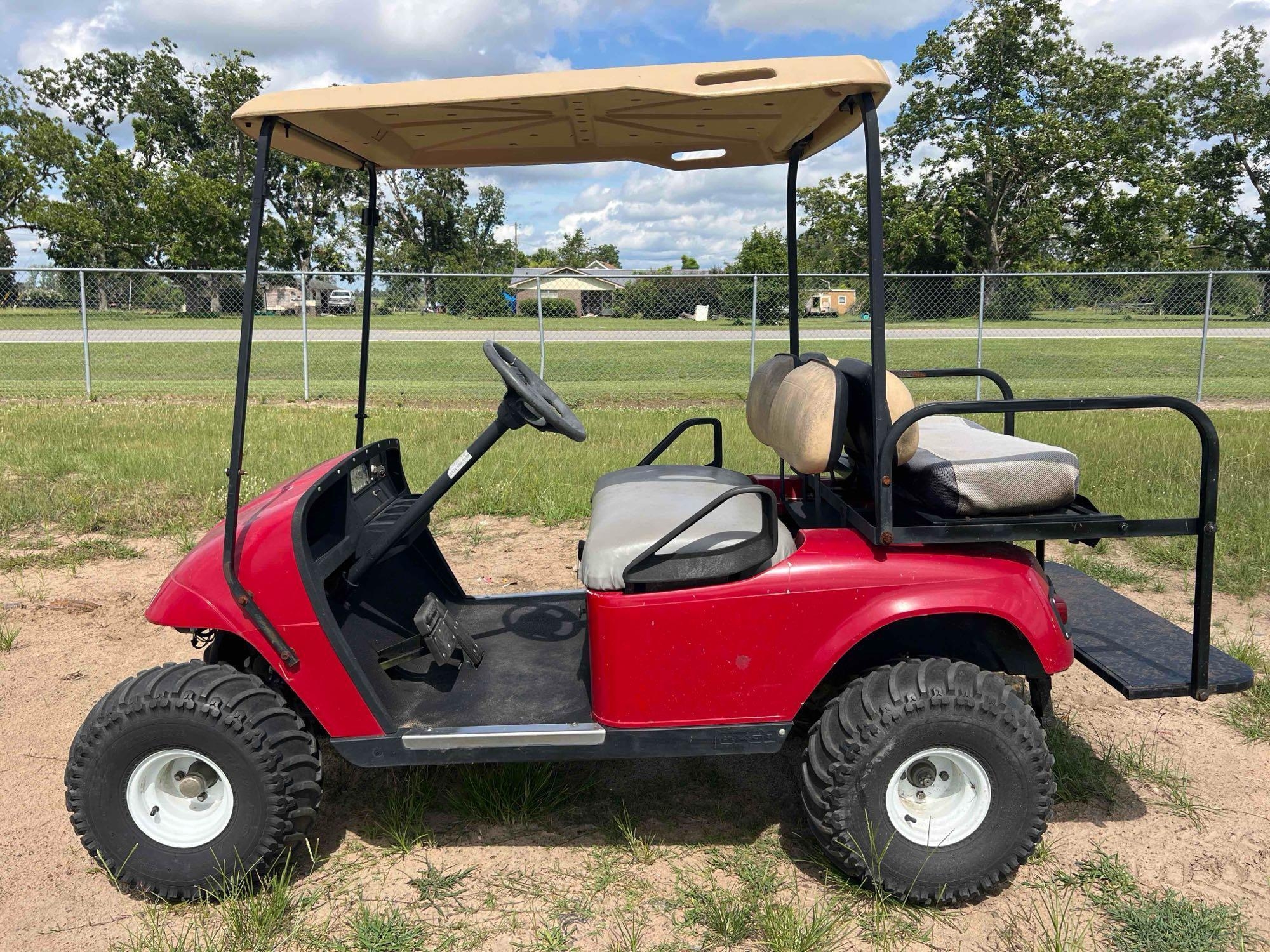EZ-GO GOLF CART (A51243)
