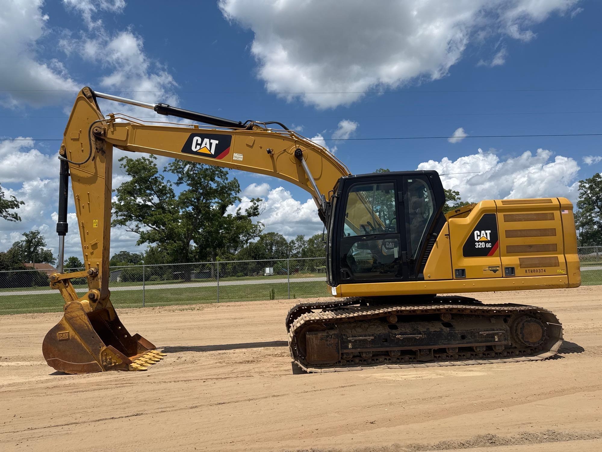 2018 CATERPILLAR 320GC EXCAVATOR (A51242)