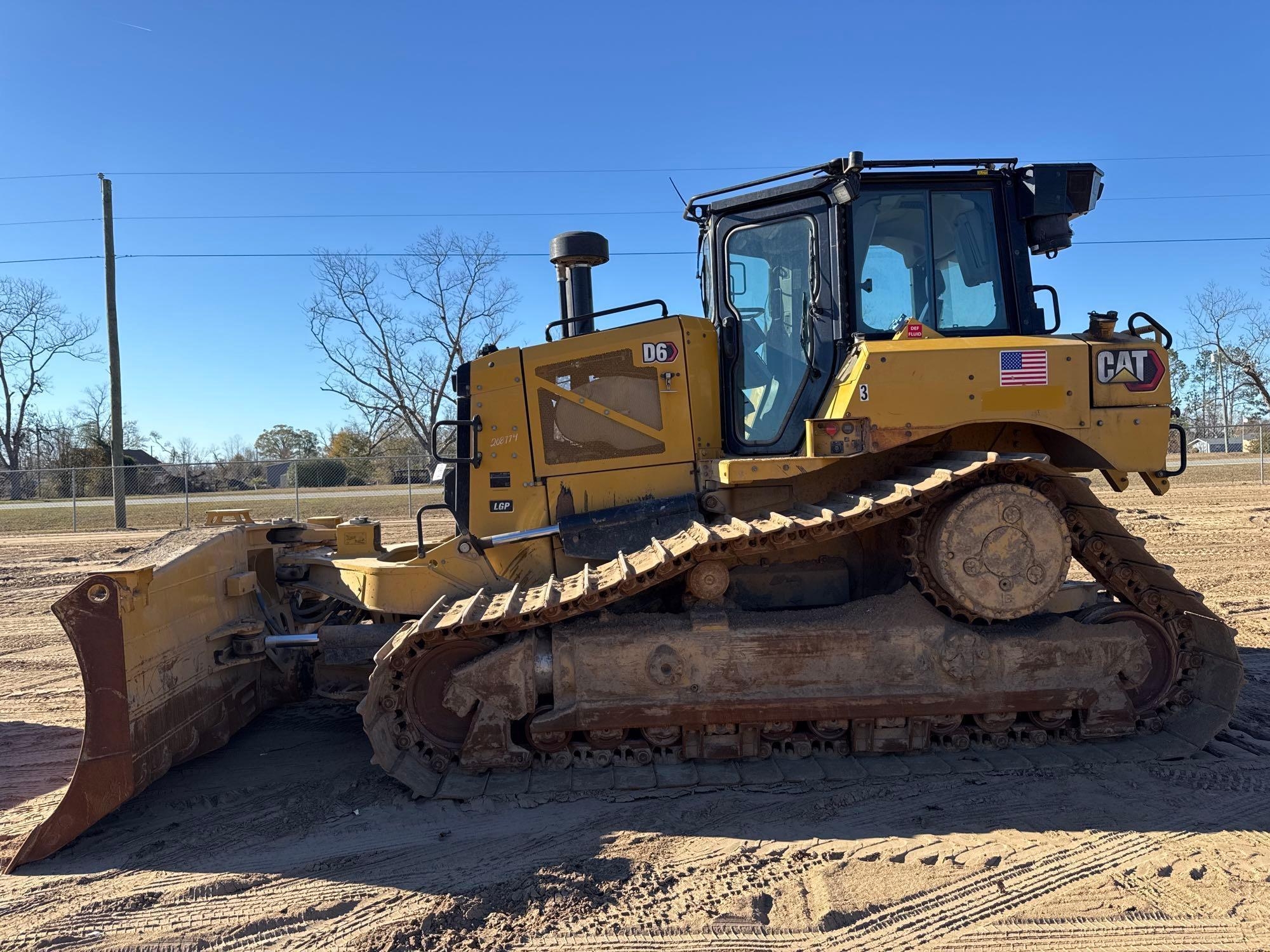 2020 CATERPILLAR D6 LGP HIGH TRACK CRAWLER DOZER (A60429)