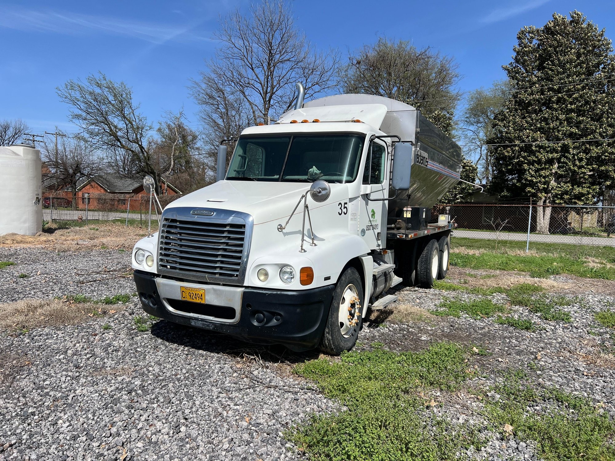 Freightliner CST120 (A63689)