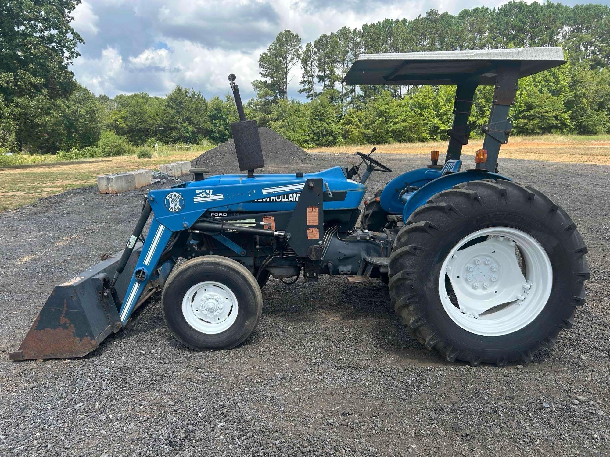 1996 NEW HOLLAND 3930 WITH LOADER (A51243)