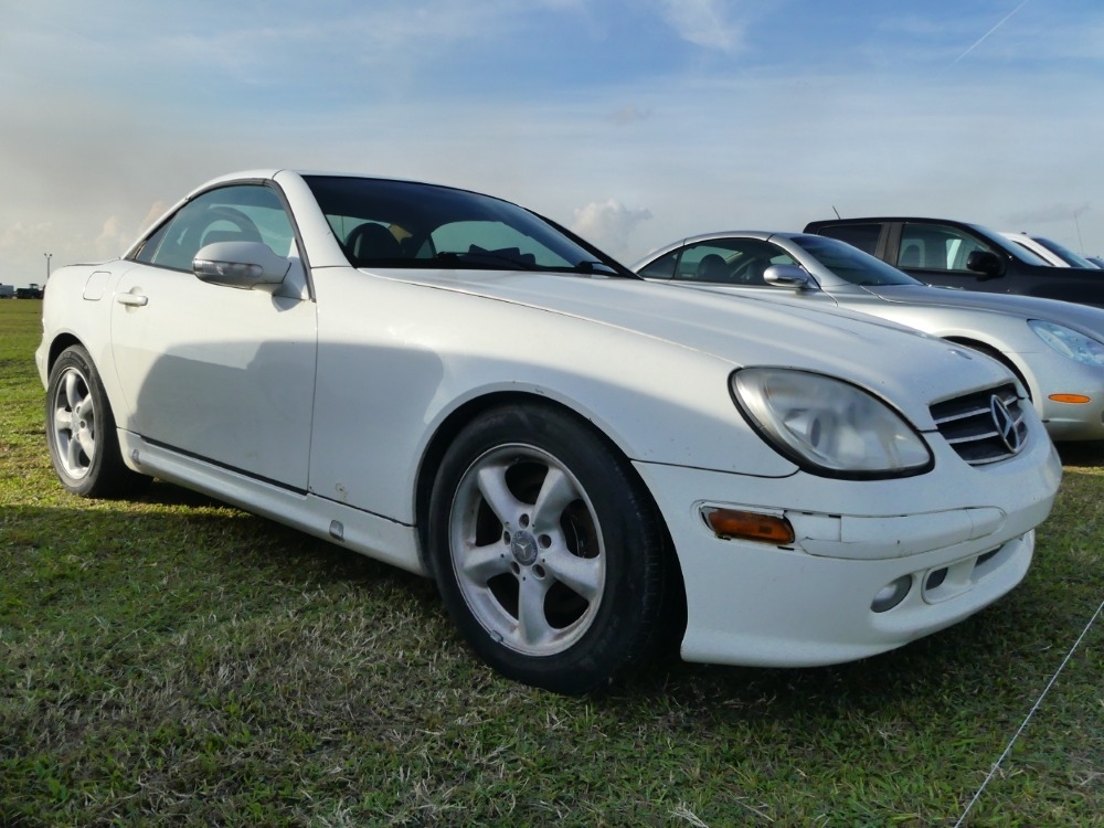 2003 Mercedes Benz CLK 350 (A57148)