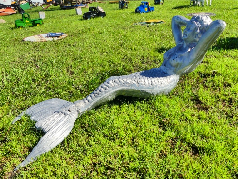 Mermaid Statue (A53316)