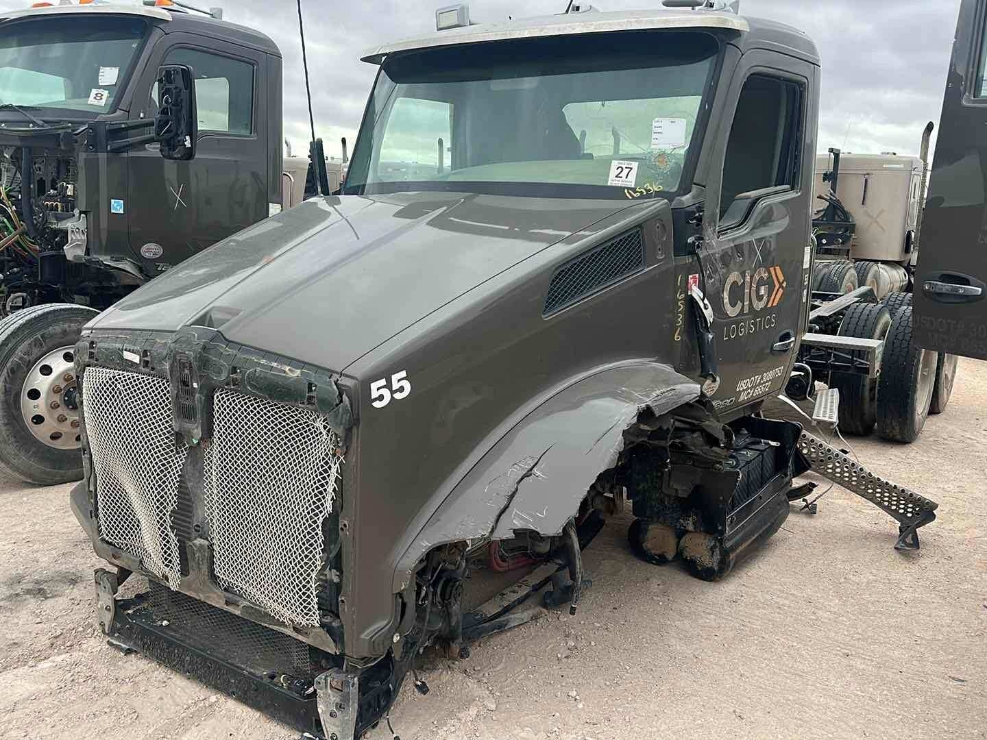 2019 KENWORTH T880(INOPERABLE) (A48992)