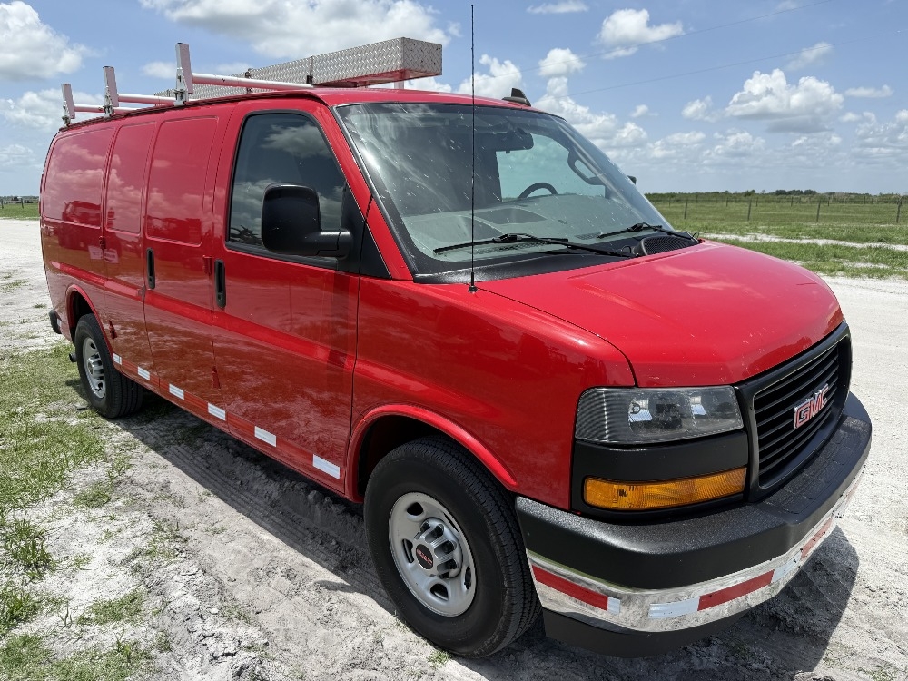 2021 GMC Savana (A47307)