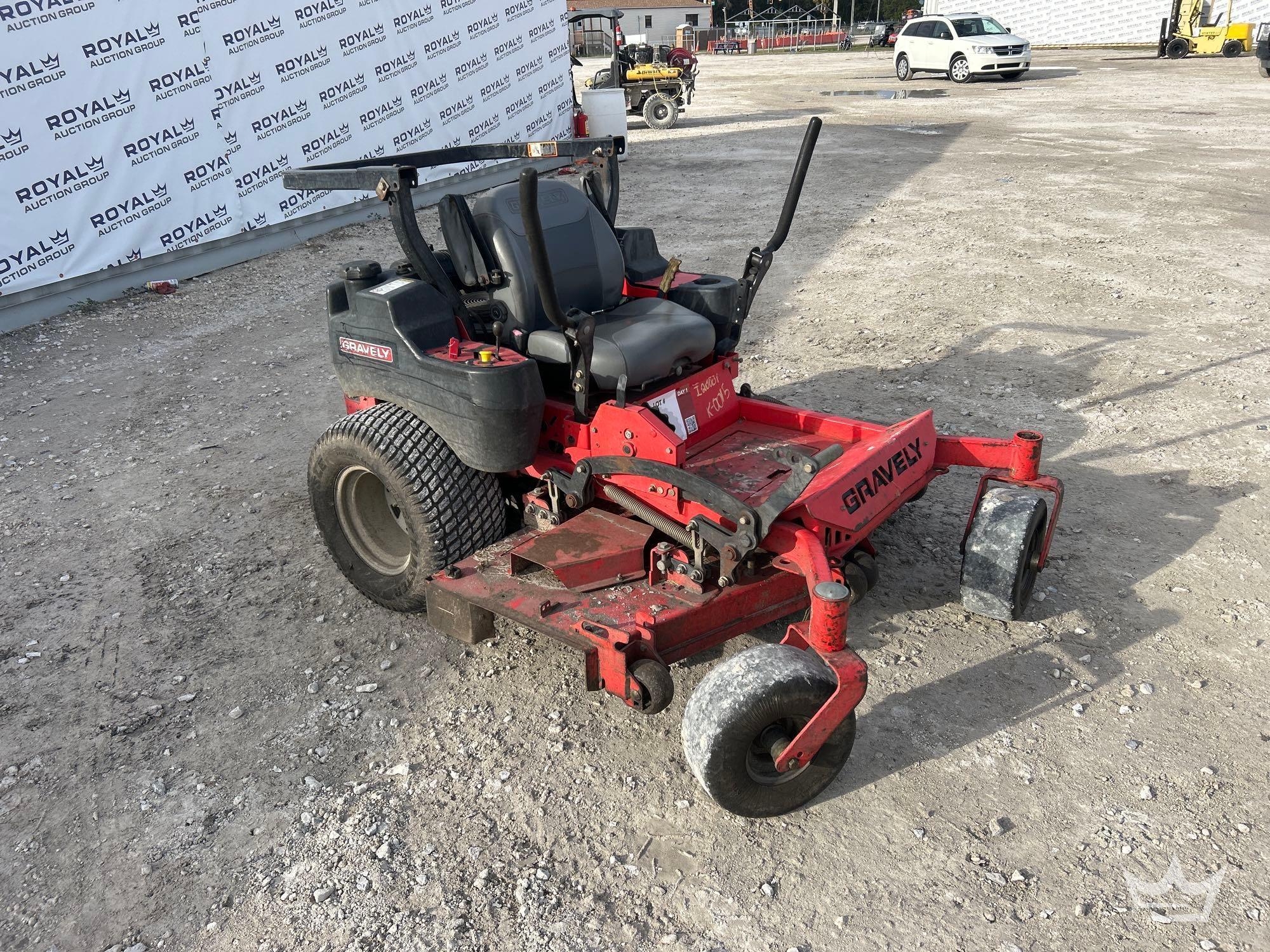 Gravely Pro Turn 460 60in. Zero Turn Commercial Mower (A59228)