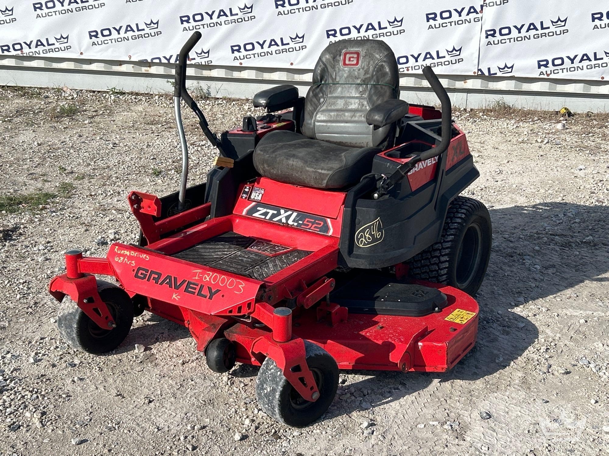 Gravely ZT XL-52 52in Zero Turn Commercial Mower (A59228)