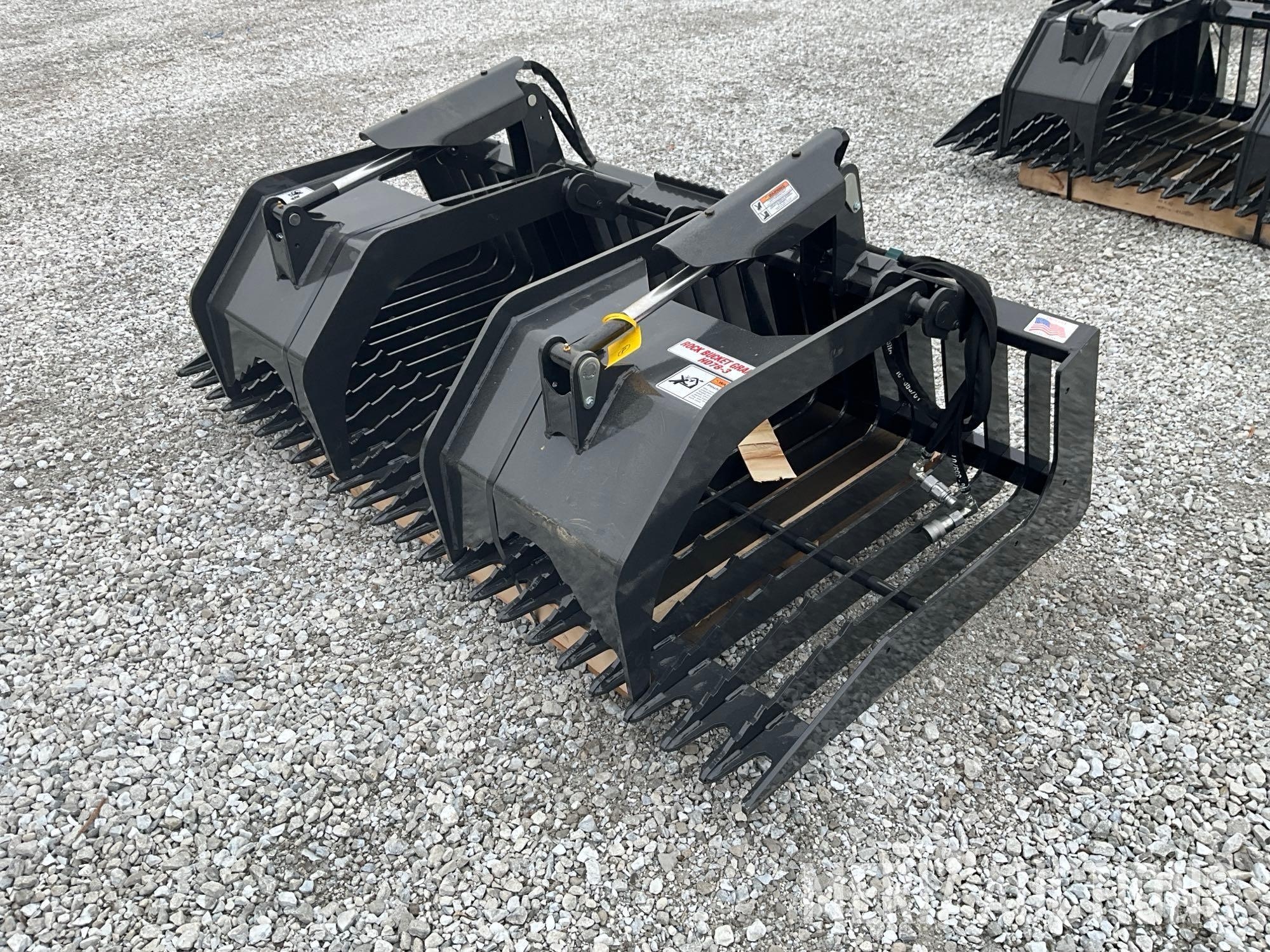 Stout Buckets HD78-3 Rock Bucket Skid Steer Grapple (A65640)