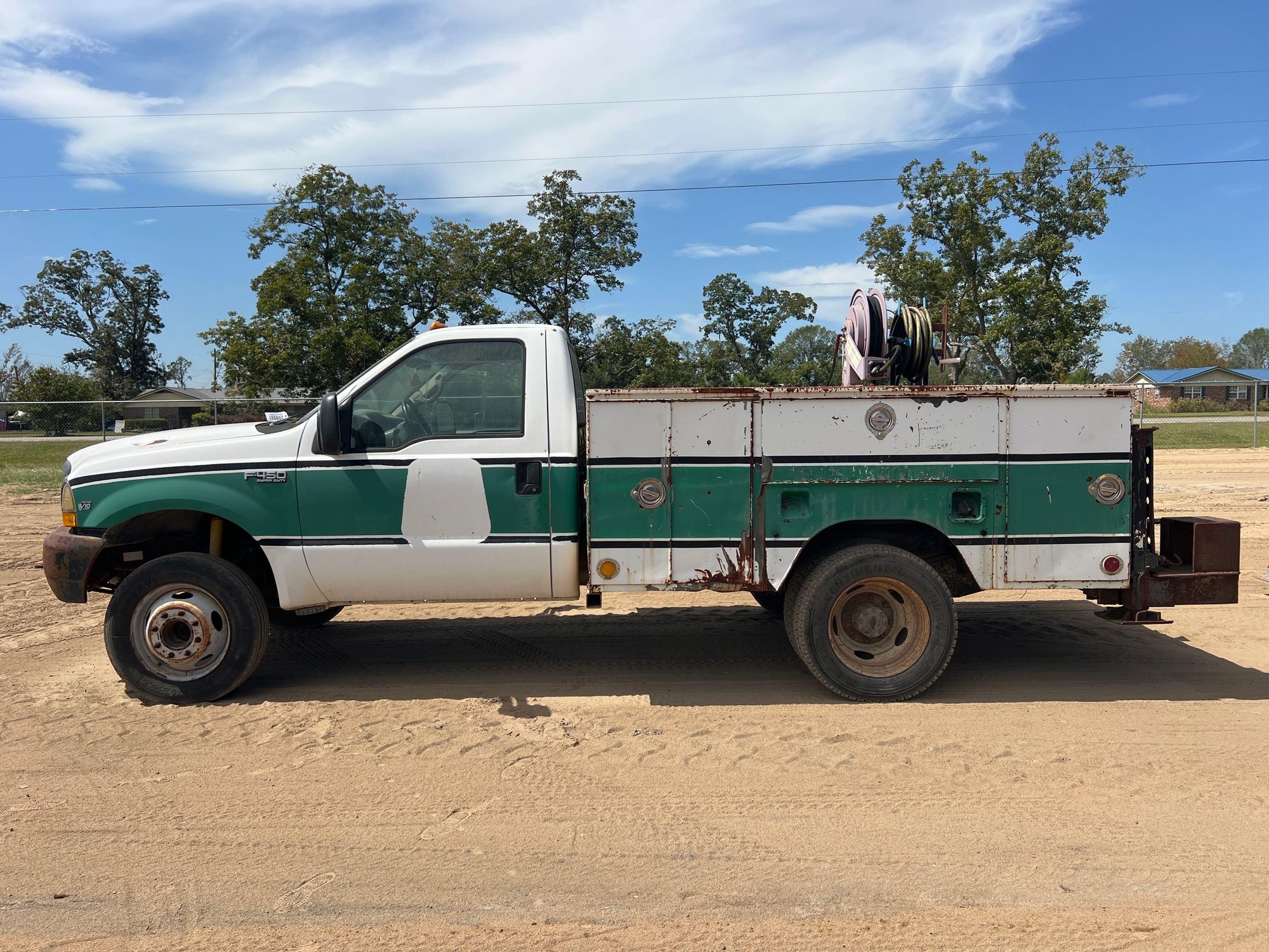 1999 FORD F-450 SUPER DUTY SERVICE TRUCK (A54756)