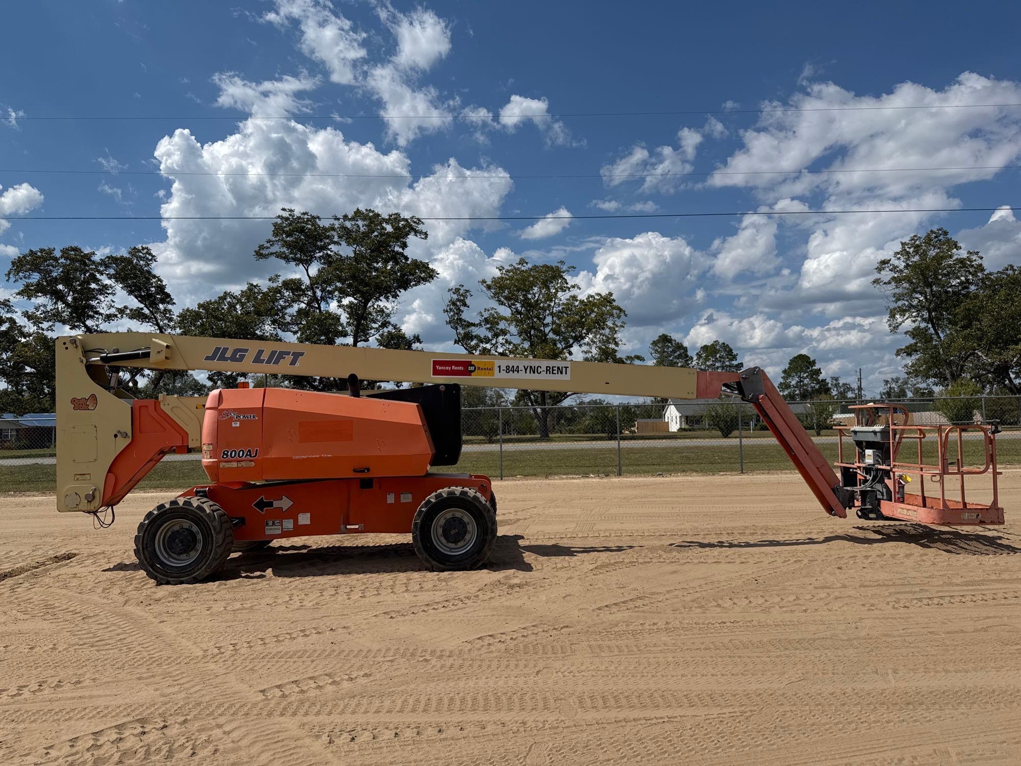 2007 JLG SKYPOWER 800AJ TELESCOPIC MANLIFT (A52705)