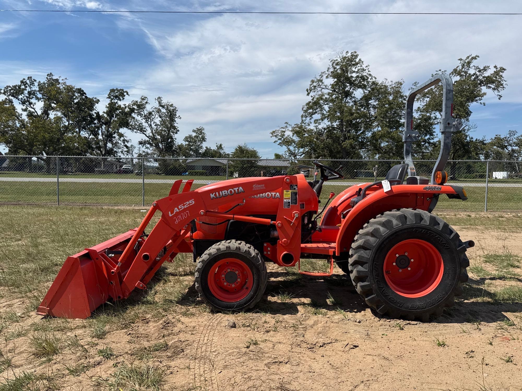 KUBOTA L2501 TRACTOR (A54756)