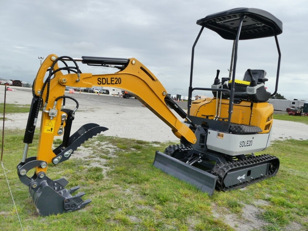 SDLanch SDLE20 Mini Excavator (A57149)