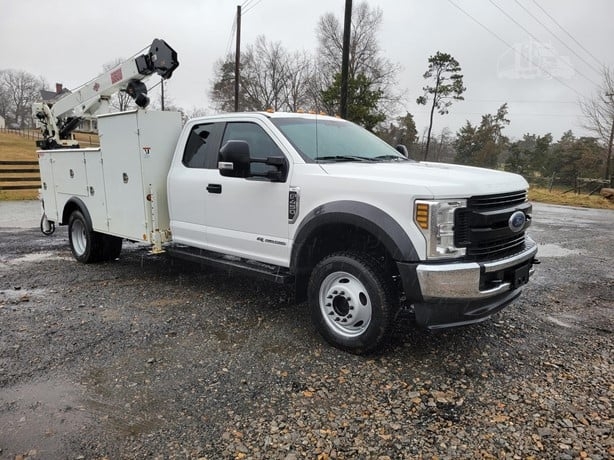2019 Ford F450 Extra Cab 4x4 Service Crane (A62613)