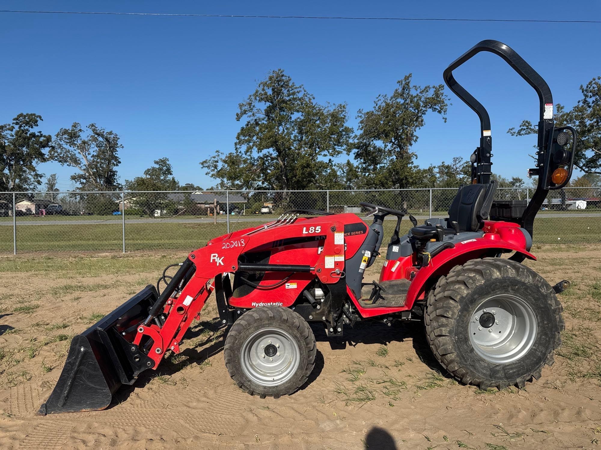 2022 RK25 PERMORMANCE SERIES TRACTOR (A54756)