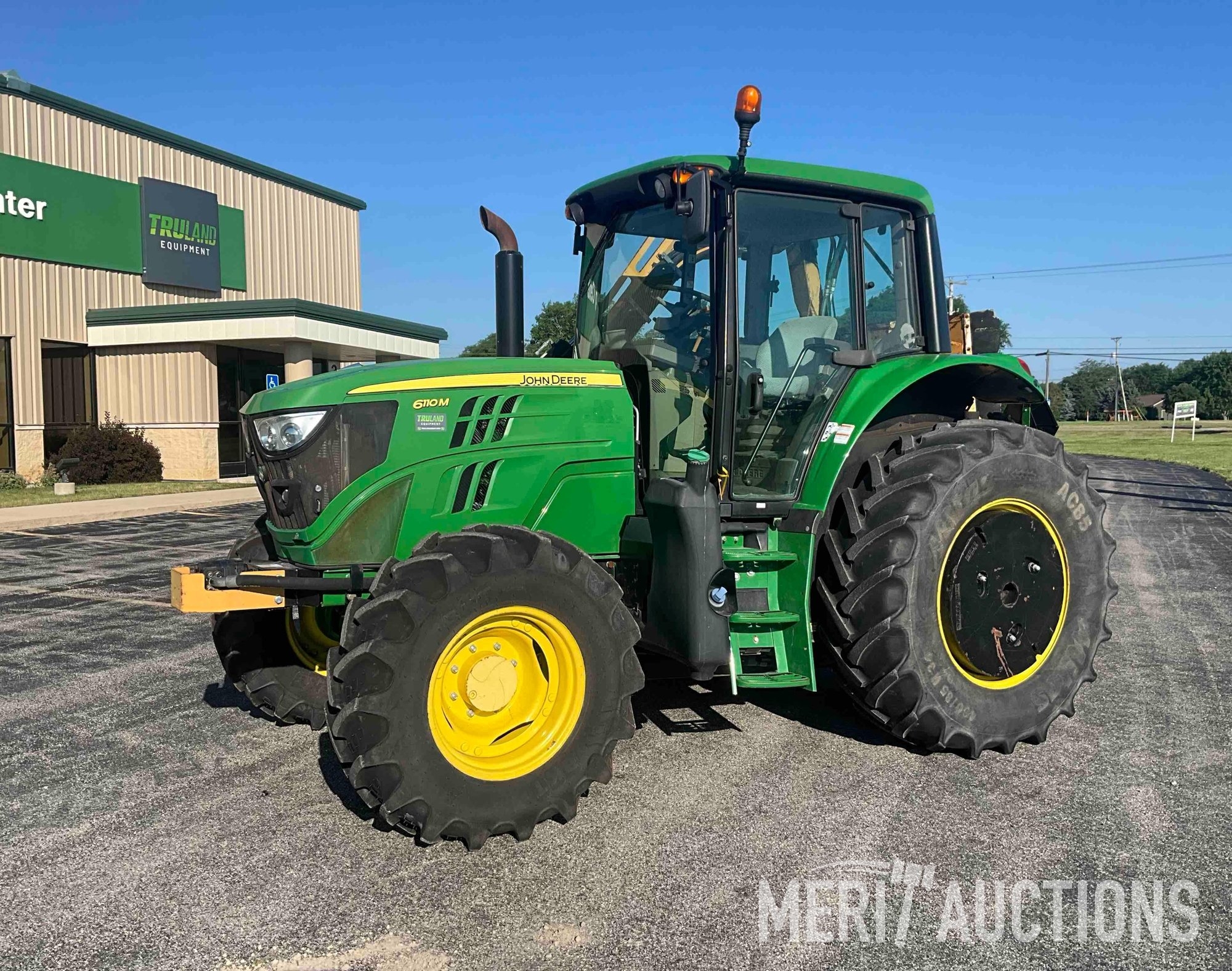 2016 John Deere 6110M utility tractor (A50657)