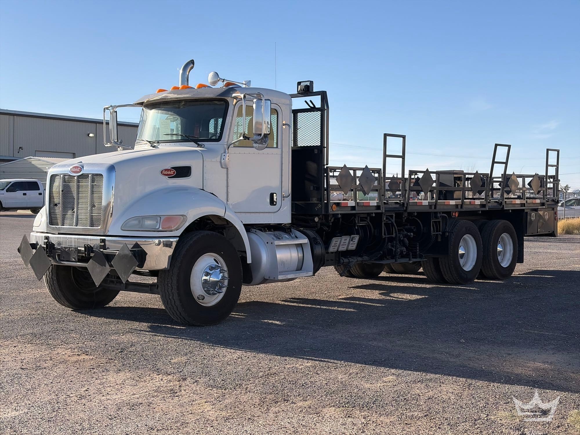 2015 Peterbilt 348 T/A 24ft Chemical Transport Flatbed Truck (A60352)