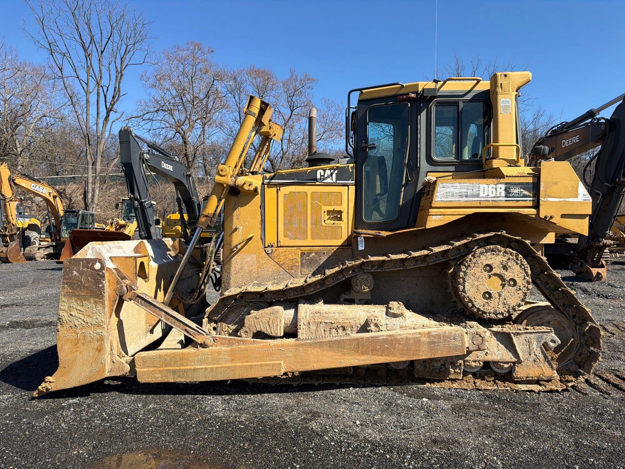 CATERPILLAR D6R XL CRAWLER DOZER (A65053)
