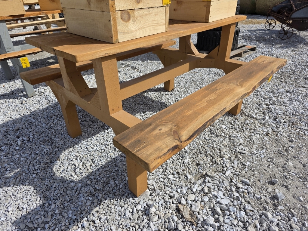 6' Picnic Table (A66408)