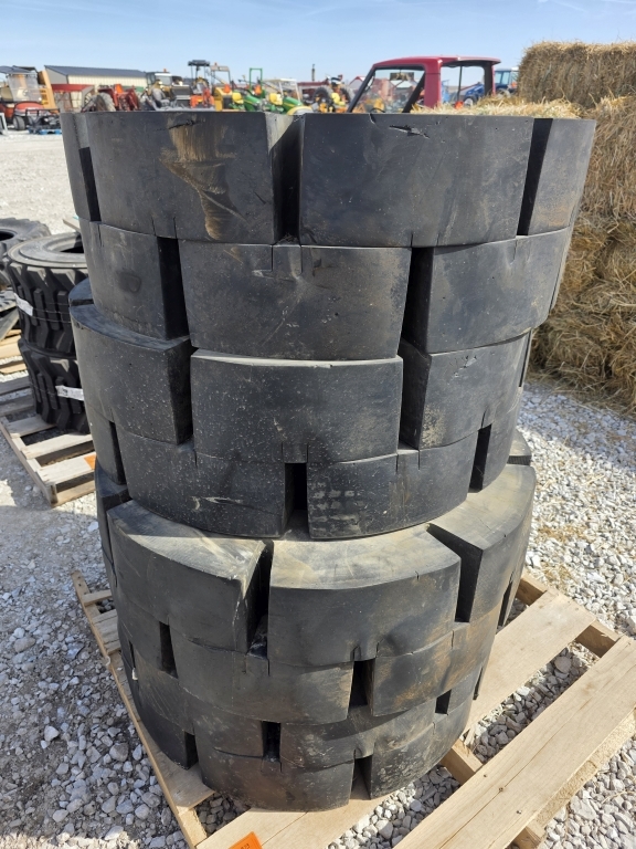 (4) Brawler 40 x 9 x 13 Skidsteer Tires (A66408)
