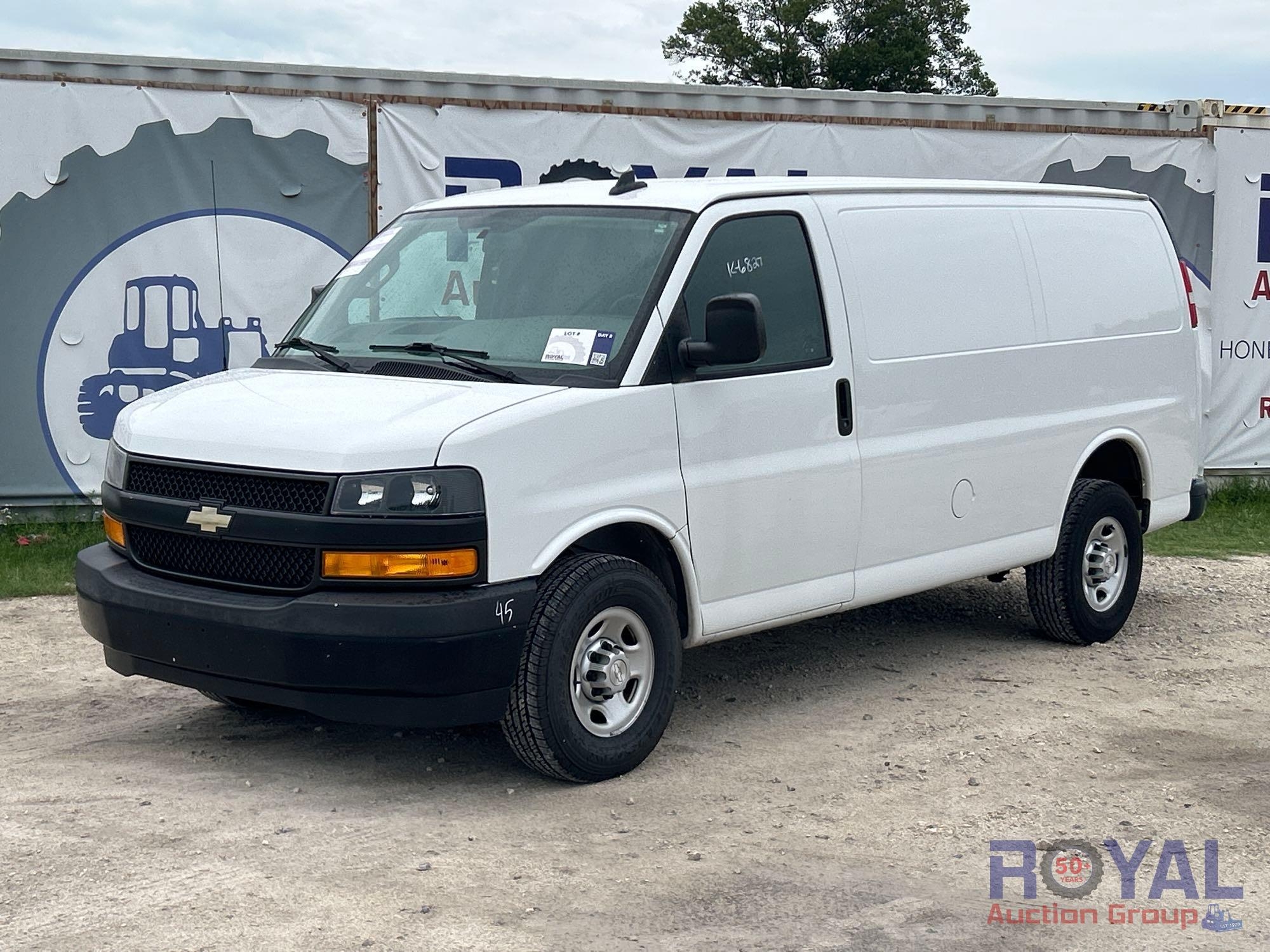 2019 Chevrolet Express 2500 Cargo Van (A46683)