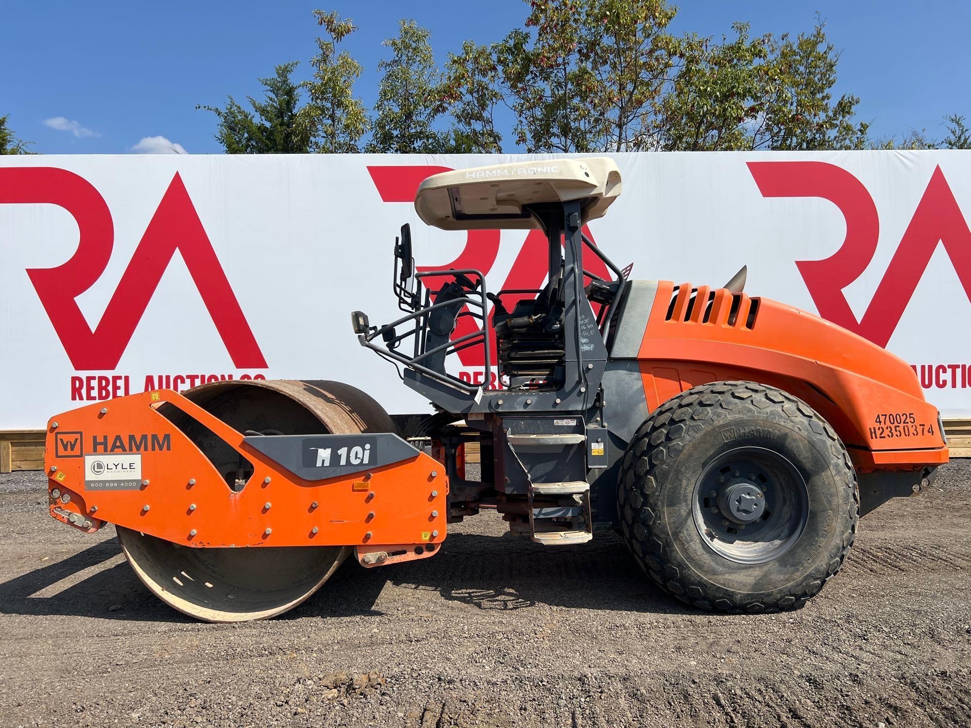 2017 HAMM H10i SMOOTH DRUM ROLLER (A52706)