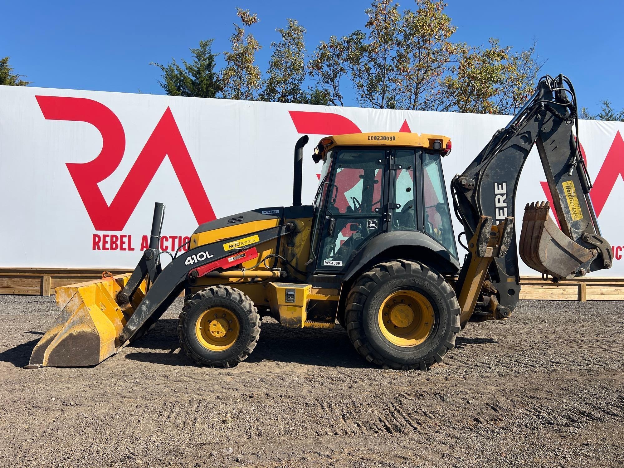 JOHN DEERE 410L LOADER BACKHOE (A52706)