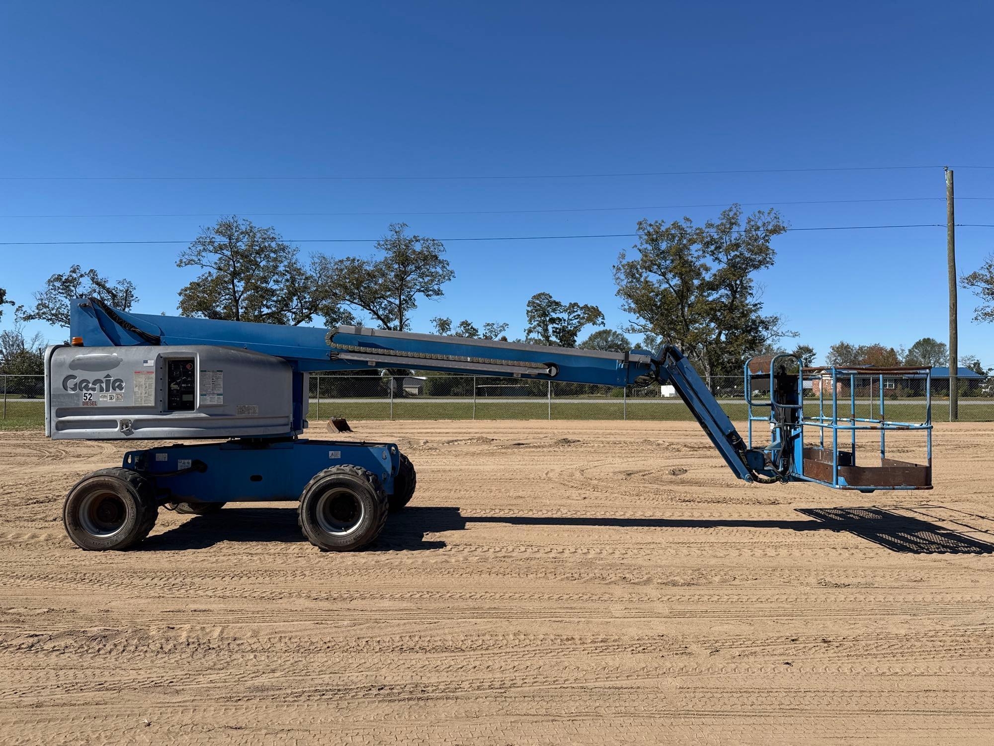 GENIE S-45 BOOM LIFT (A52707)