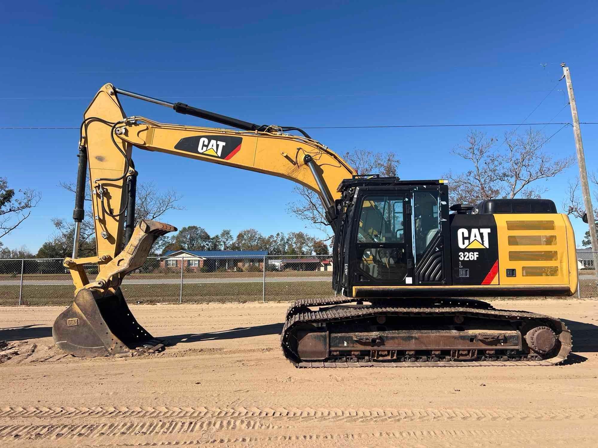 2019 CATERPILLAR 326FL EXCAVATOR (A60429)