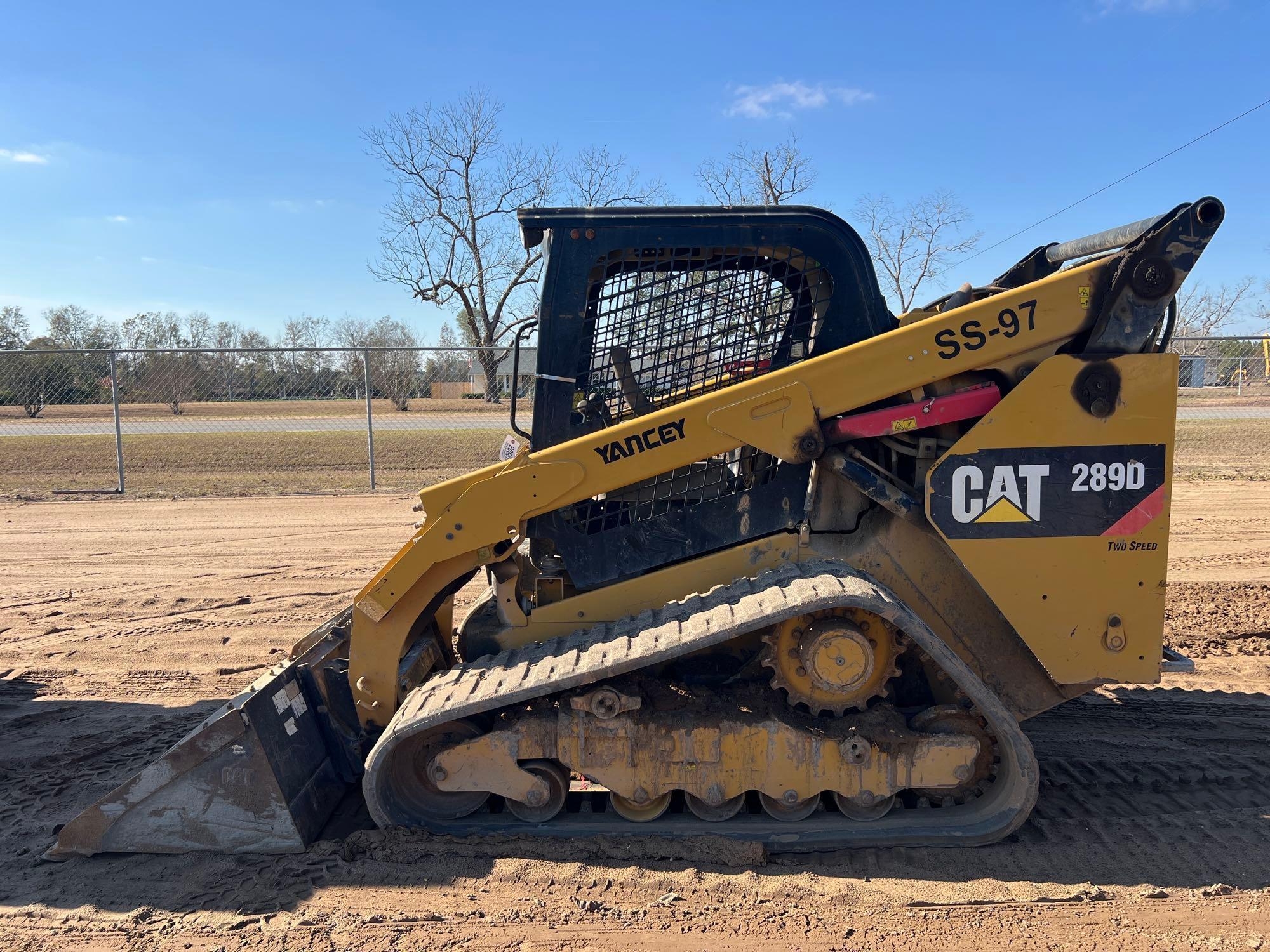 2019 CATERPILLAR 289D SKID STEER (A52709)