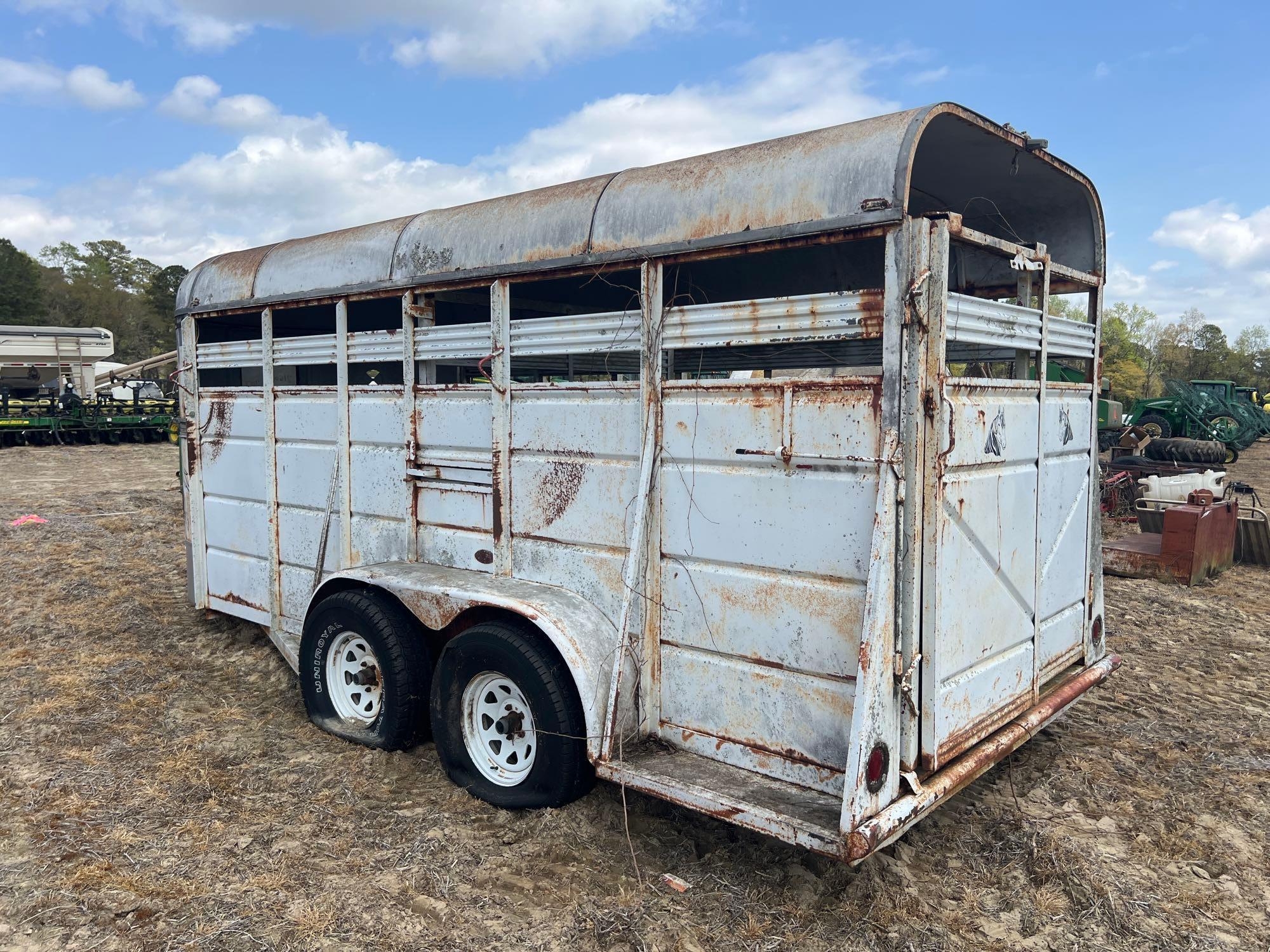 1995 PONDEROSA 16' STOCK TRAILER (A64278)