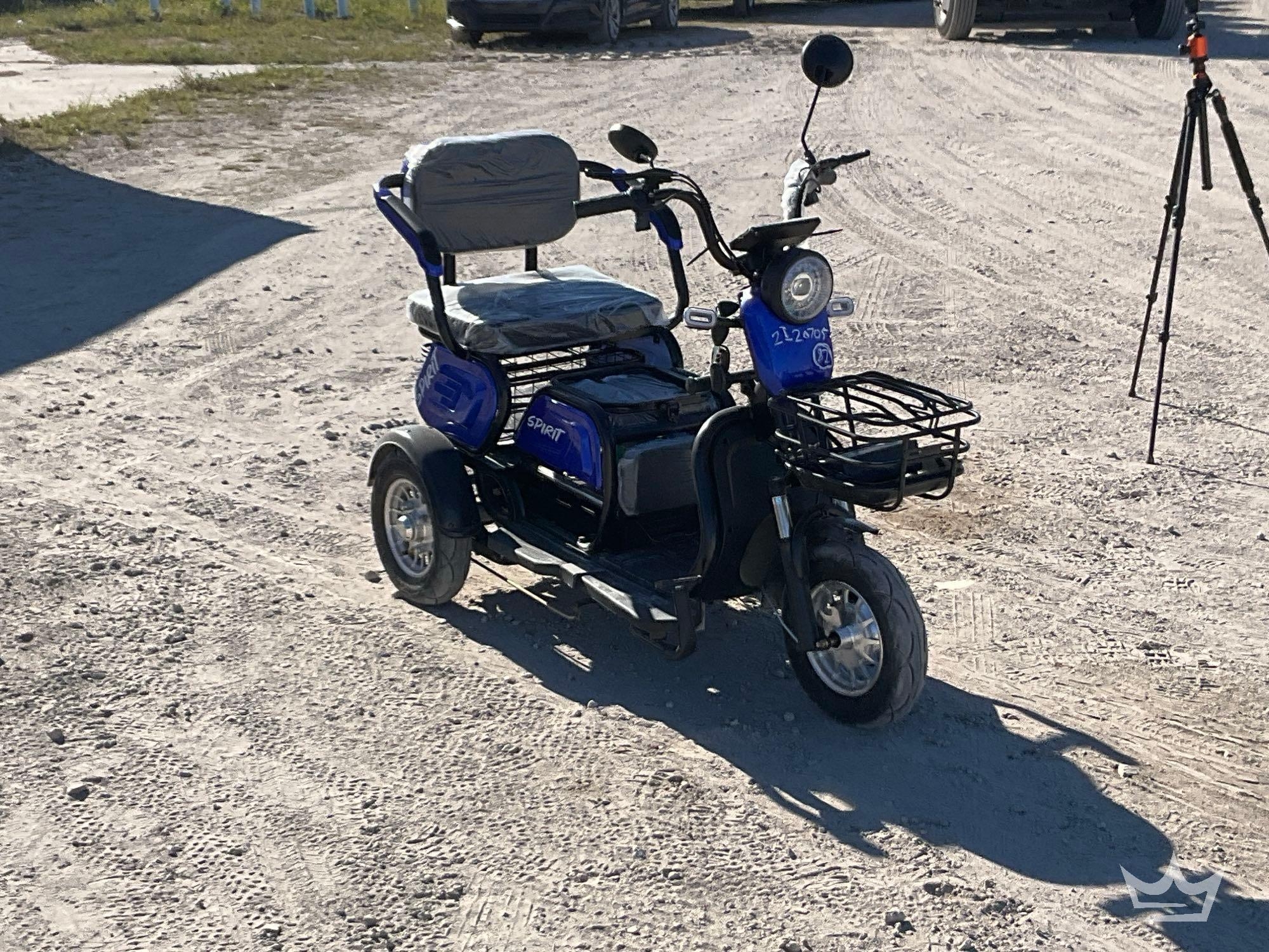 2025 Spirit Electric Scooter (A61574)