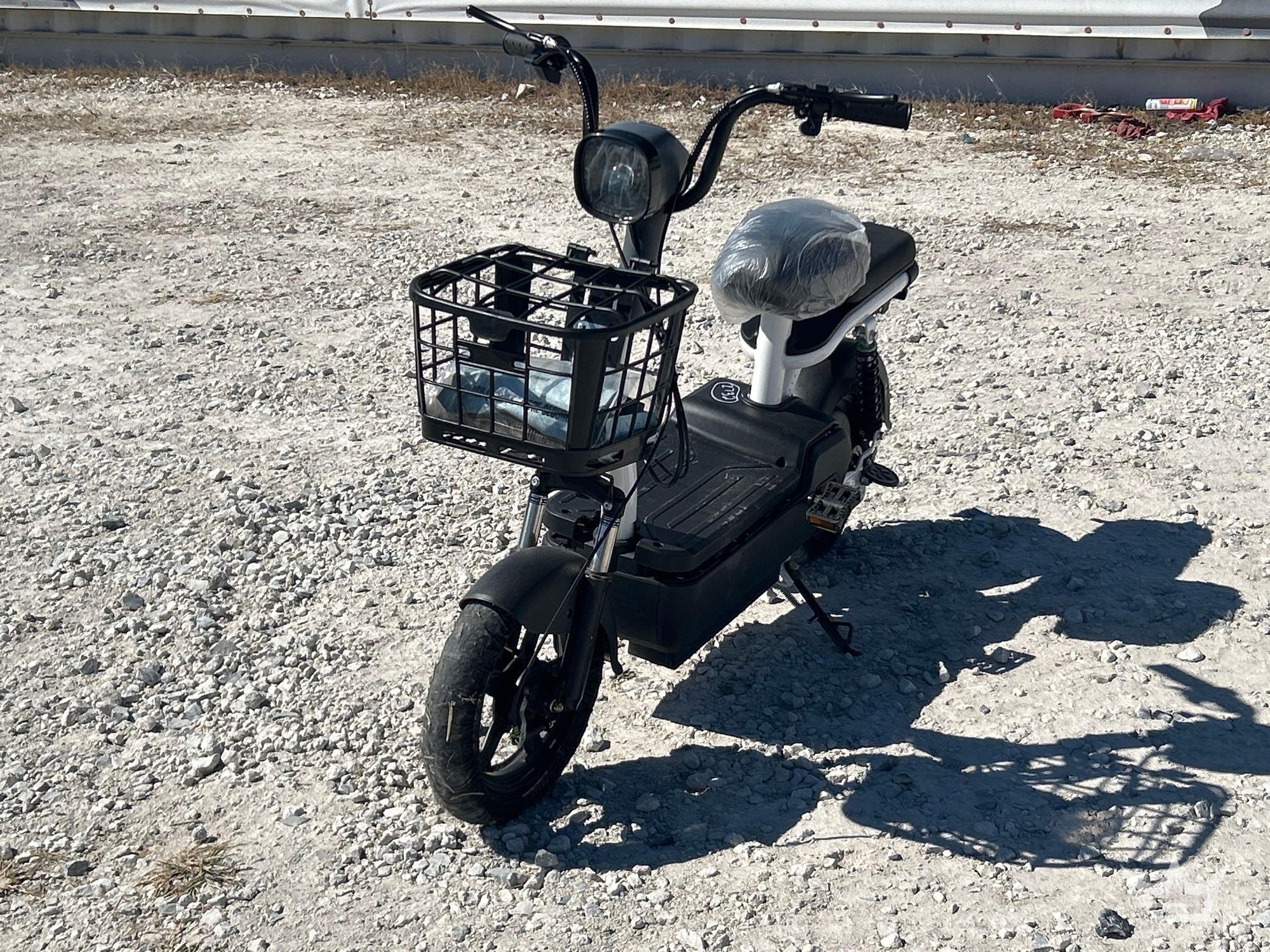 2025 Electric Scooter (A55853)